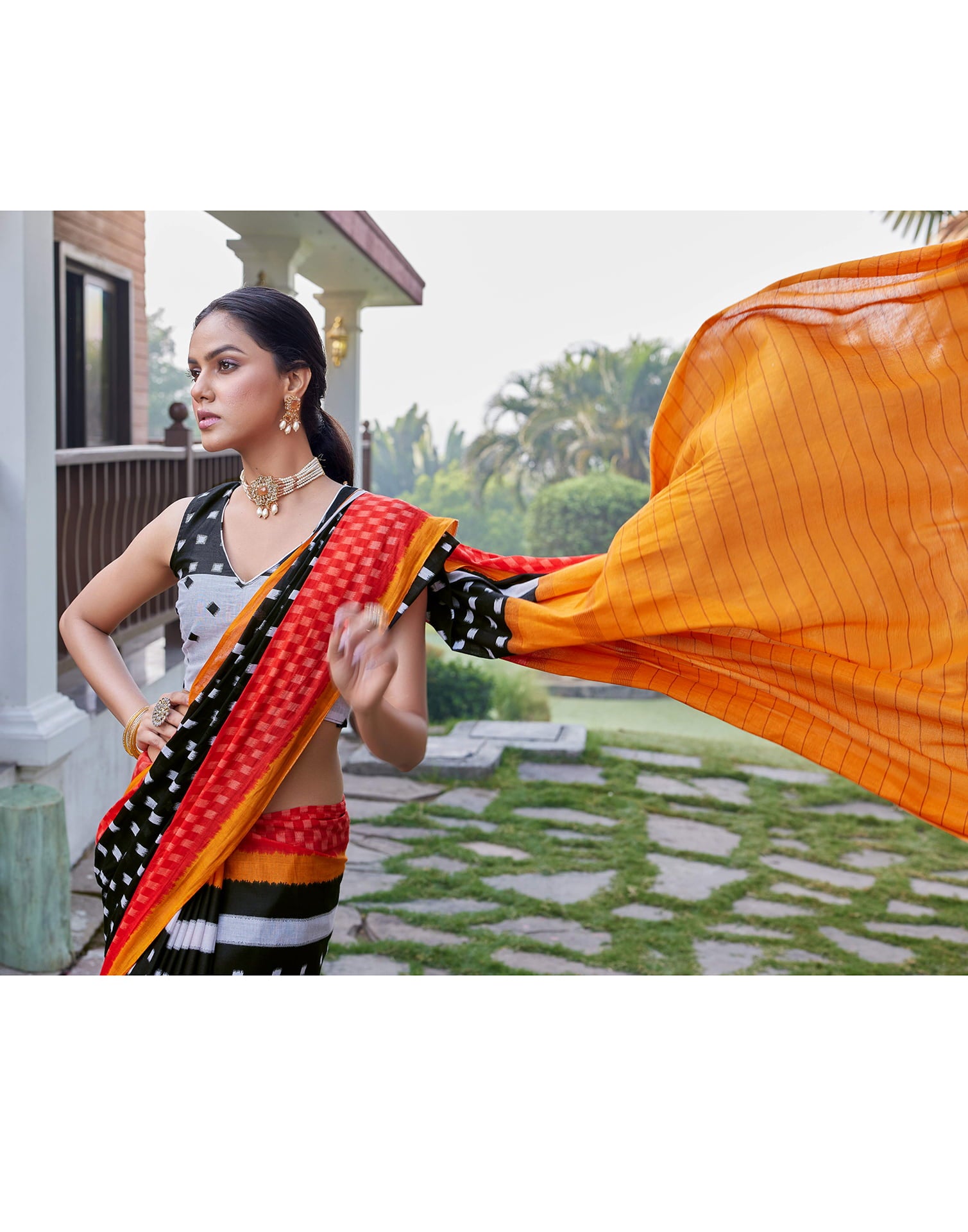 Black Cotton Printed Saree