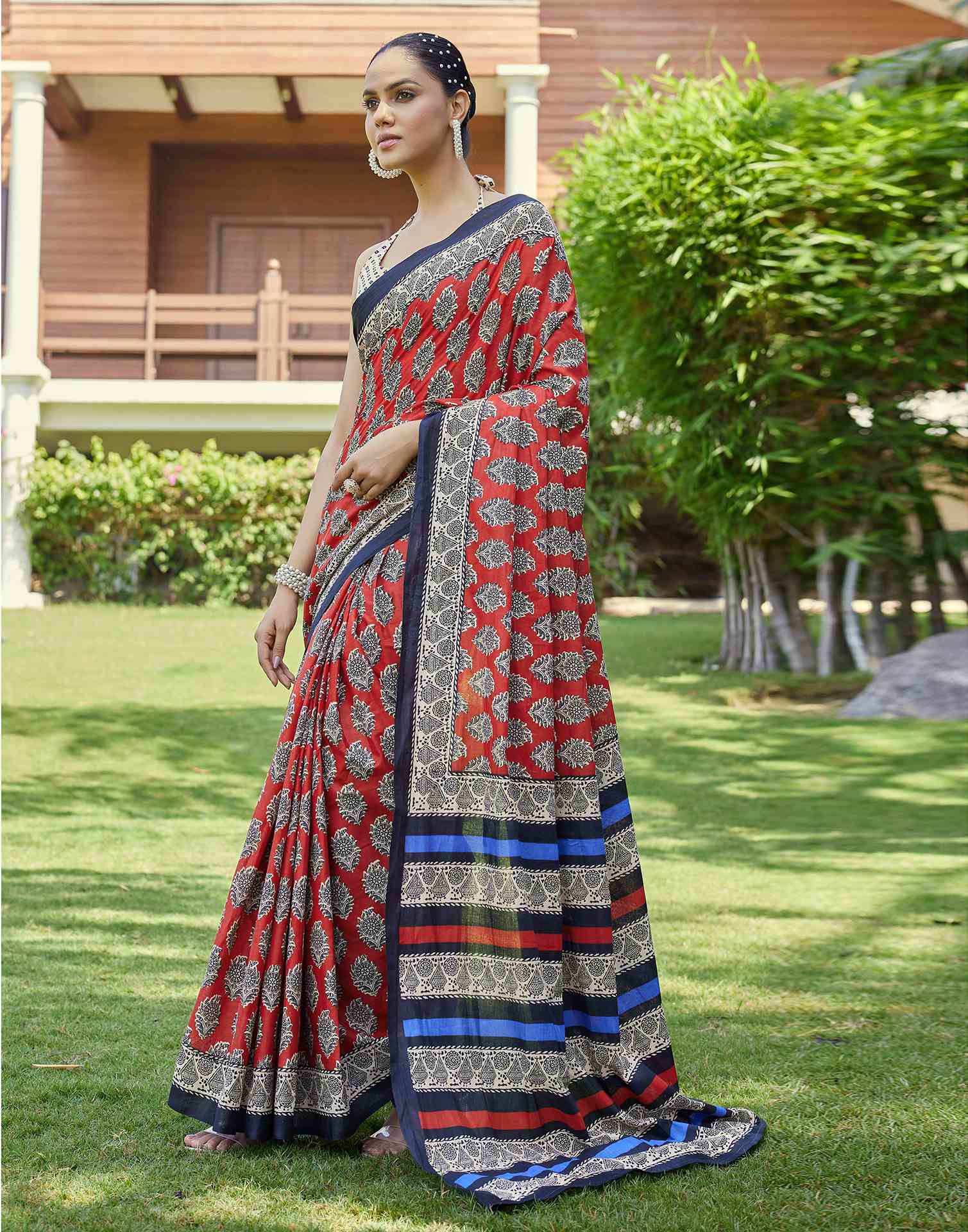 Red Cotton Printed Saree