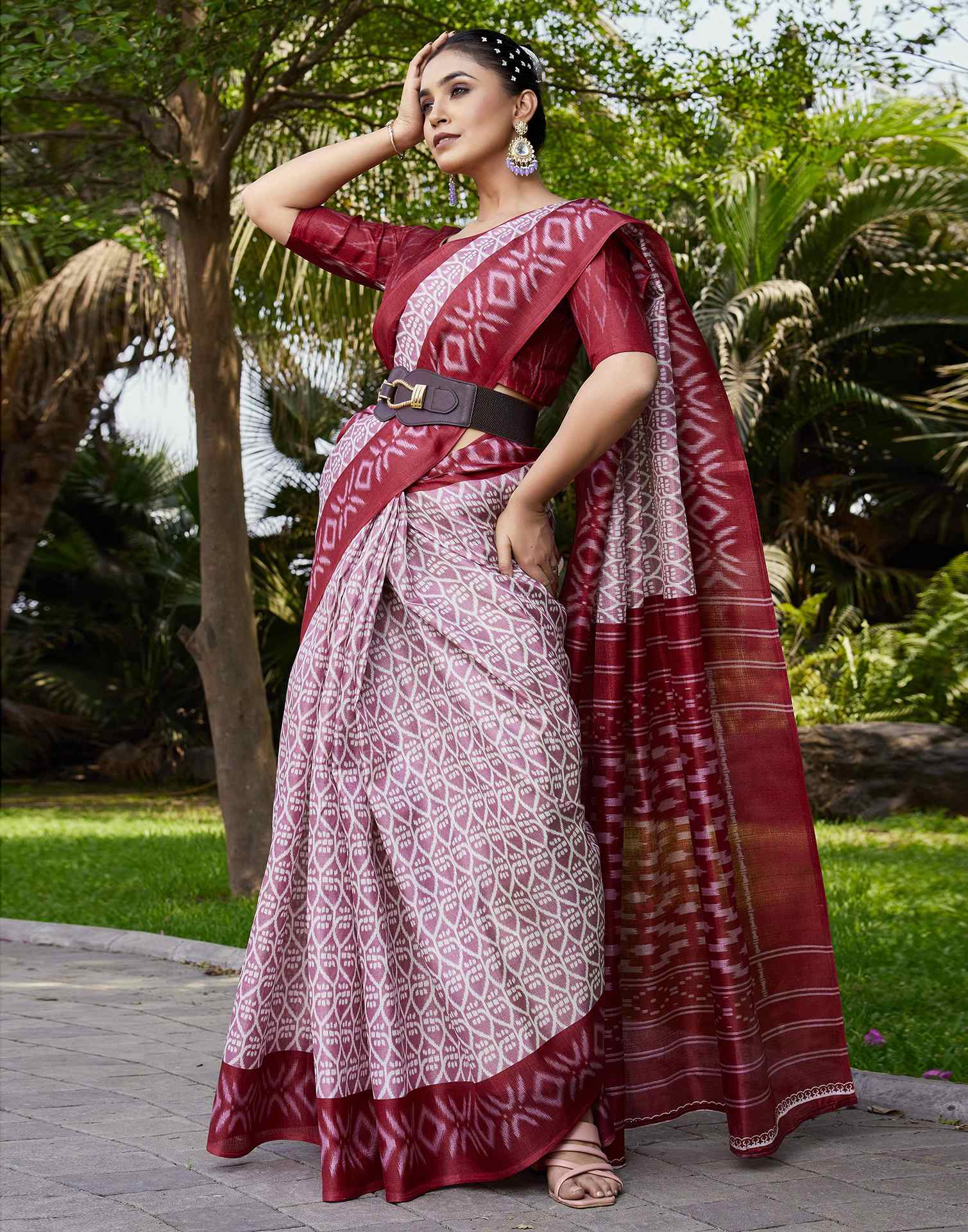 Rose Pink Cotton Blend Ikkat Printed Saree