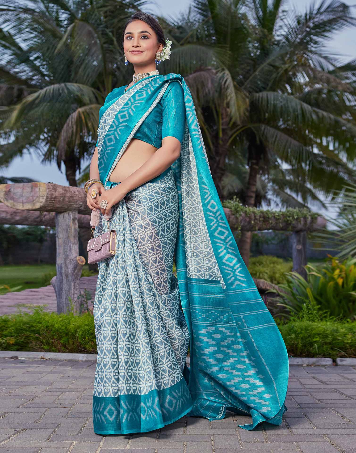 Grey Cotton Blend Ikkat Printed Saree