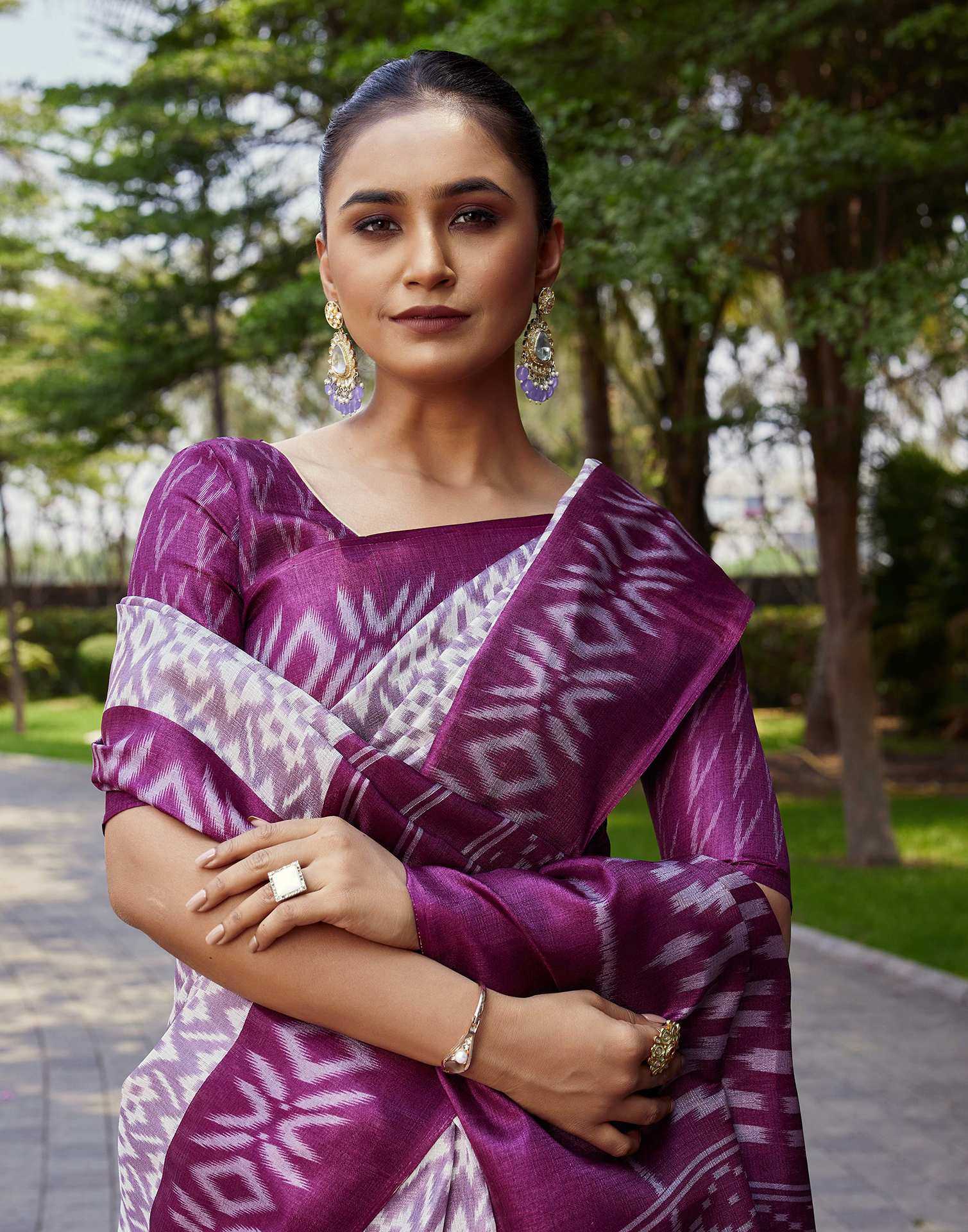 Mauve Cotton Blend Ikkat Printed Saree