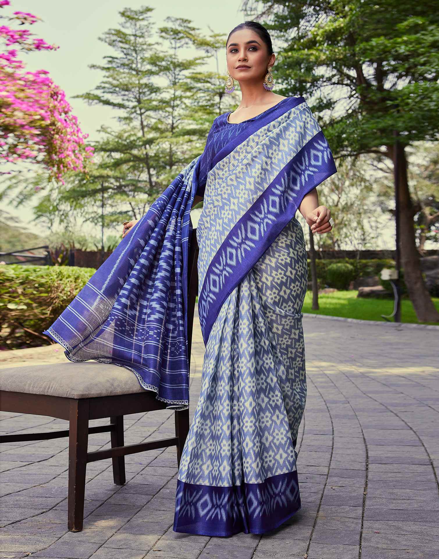 Dusty Blue Cotton Blend Ikkat Printed Saree