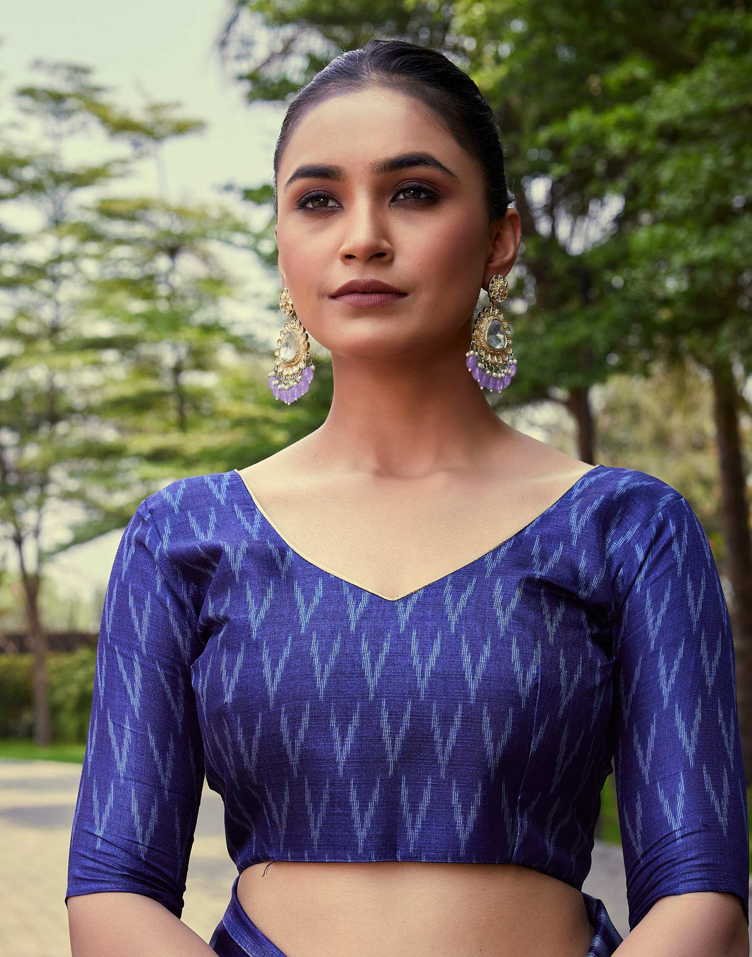 Dusty Blue Cotton Blend Ikkat Printed Saree