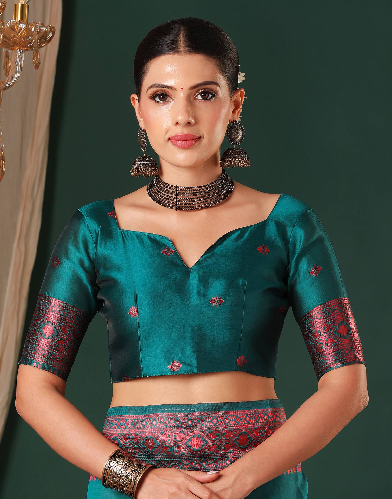 Rama Green Silk Woven Saree