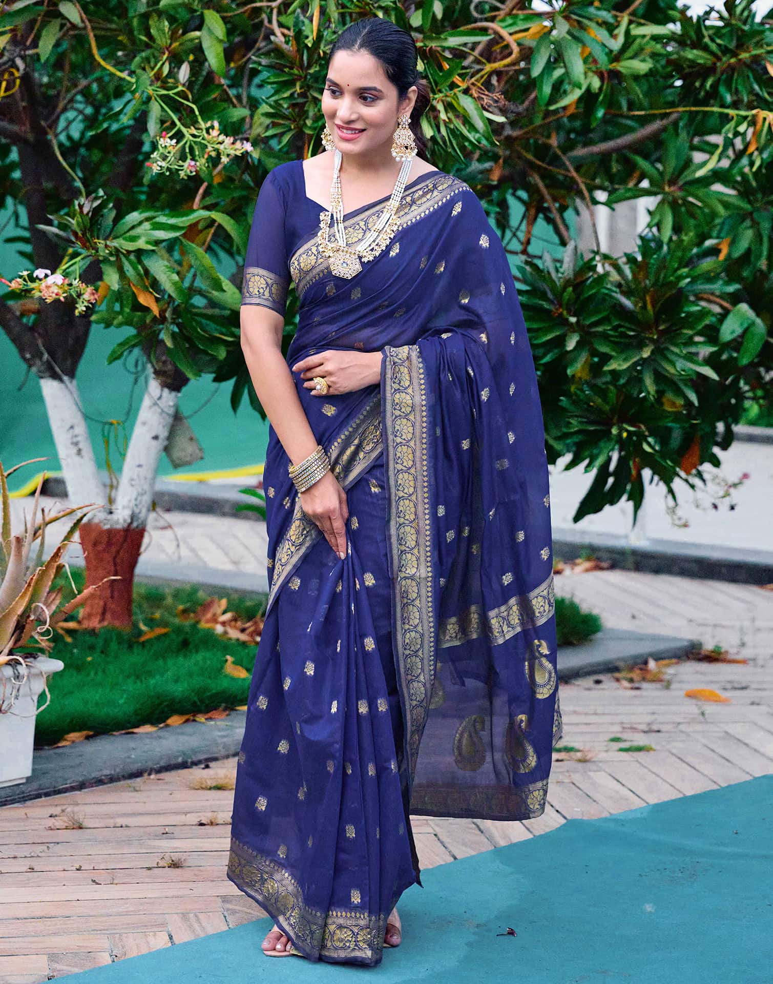 Navy Blue Chanderi Woven Saree