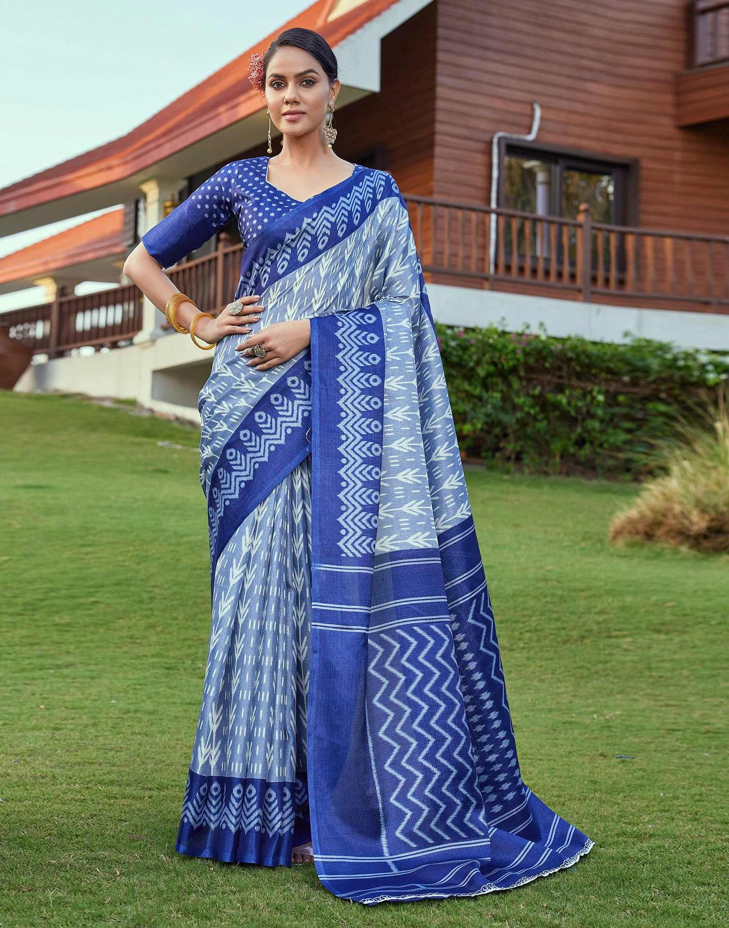 Dark Blue Cotton Blend Ikkat Printed Saree