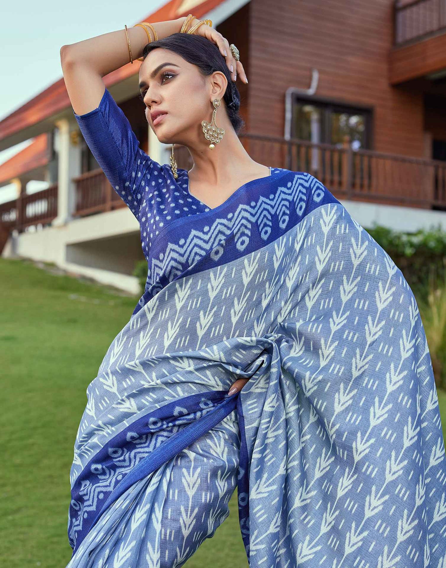 Dark Blue Cotton Blend Ikkat Printed Saree