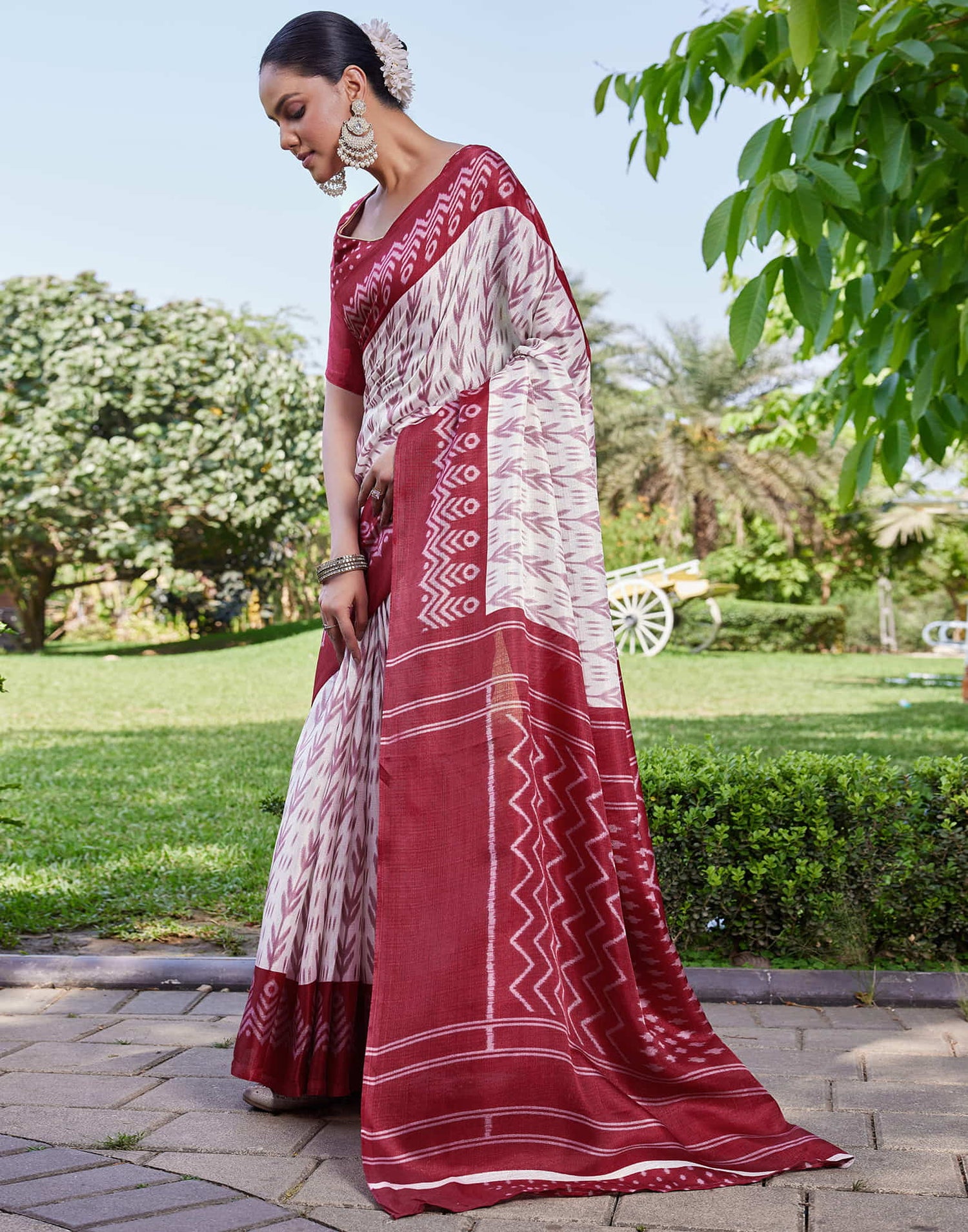 Red Cotton Blend Ikkat Printed Saree