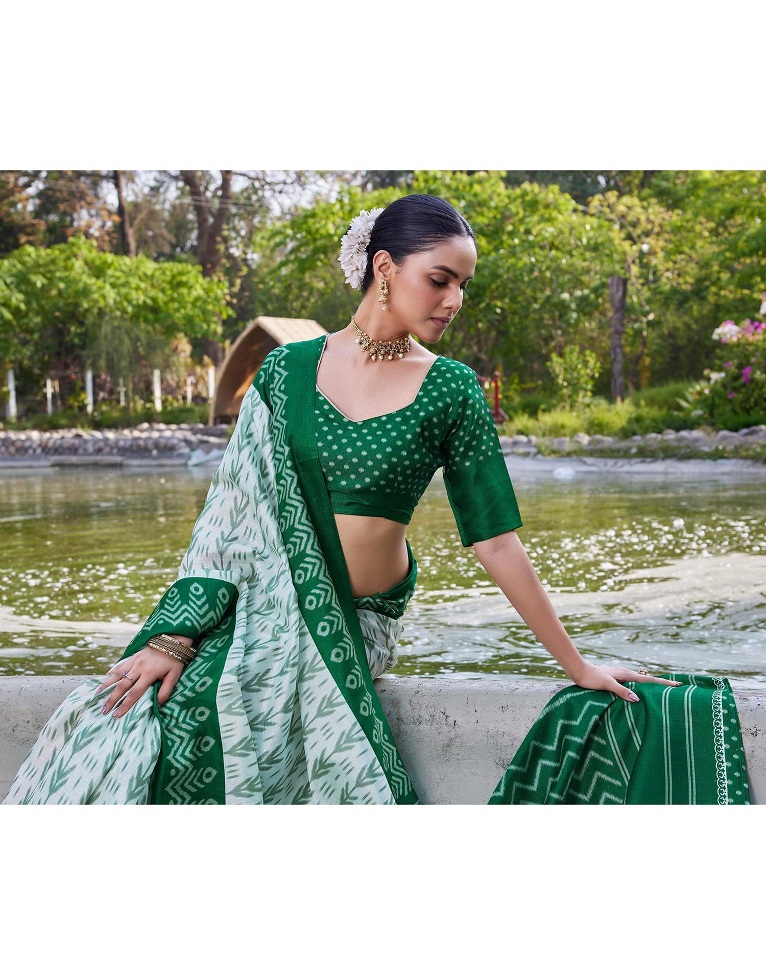 Dark Green Cotton Blend Ikkat Printed Saree