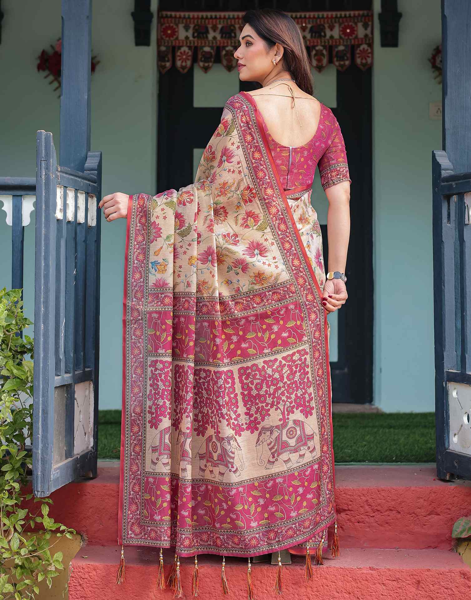 Beige Linen Floral Printed Saree