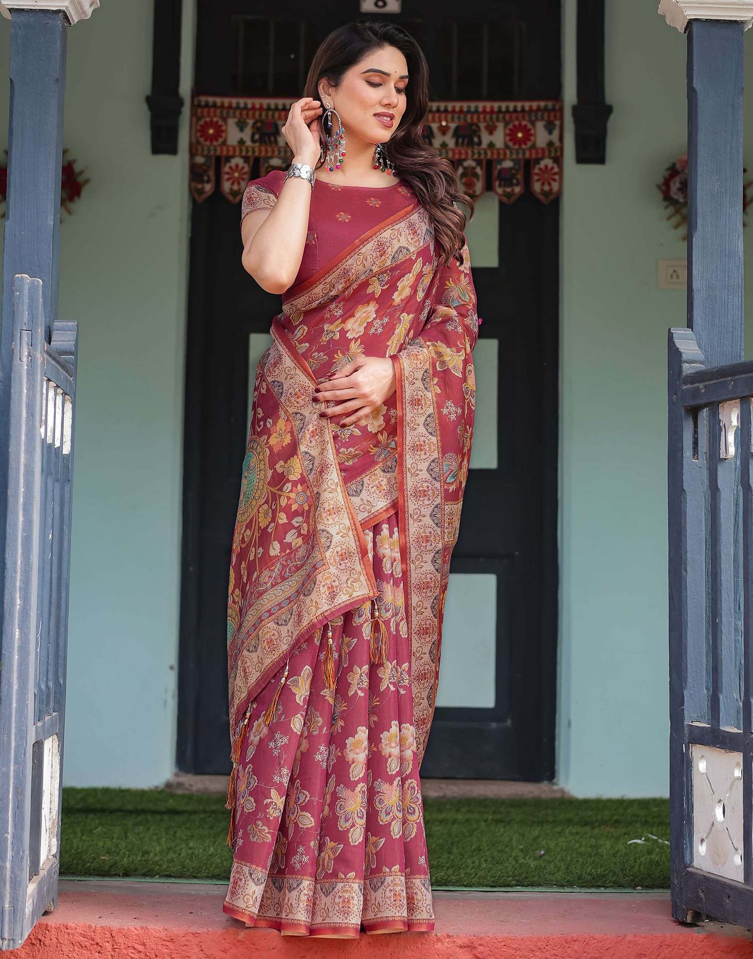 Rani Pink Linen Floral Printed Saree