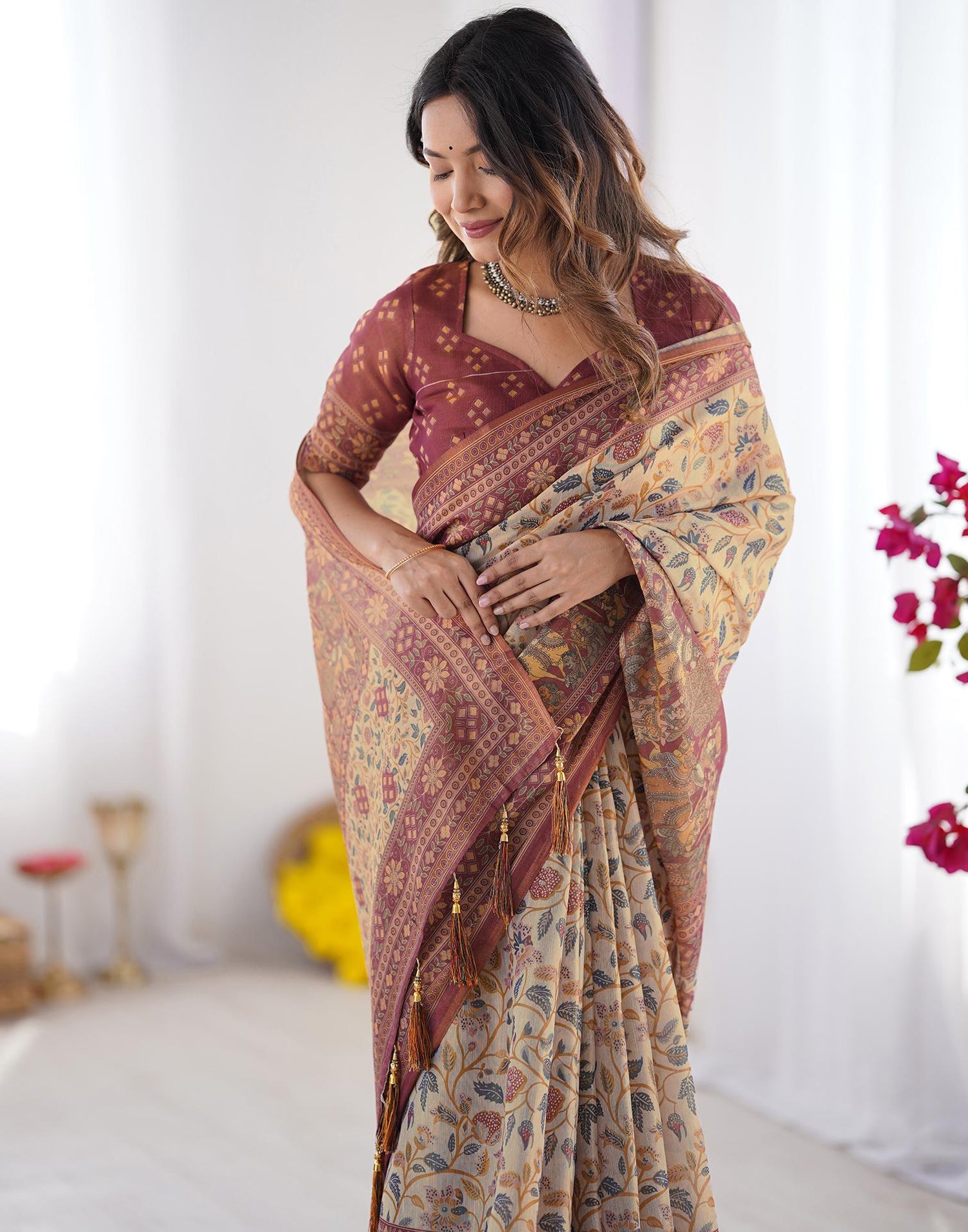 Beige Linen Floral Printed Saree
