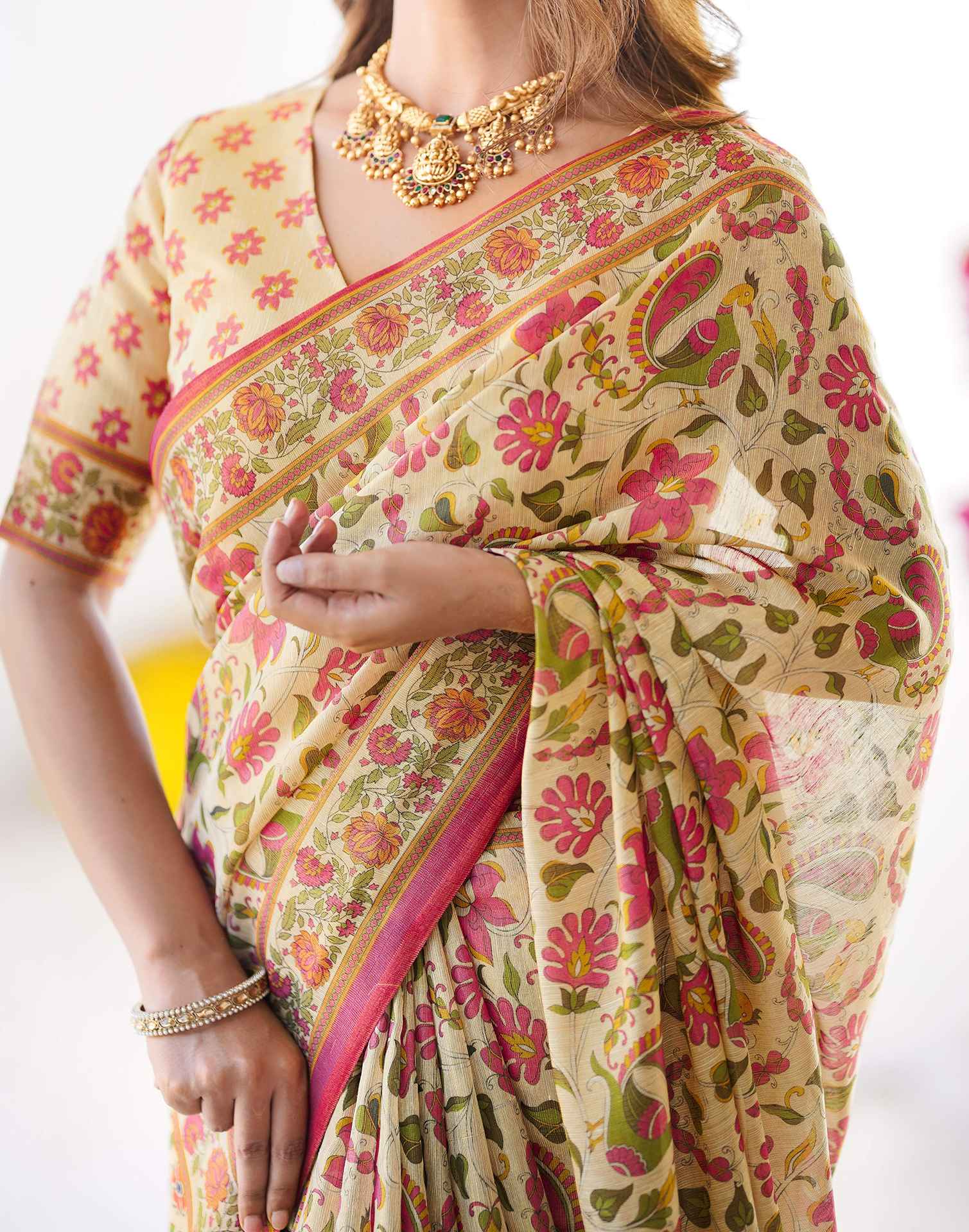 Beige Linen Floral Printed Saree