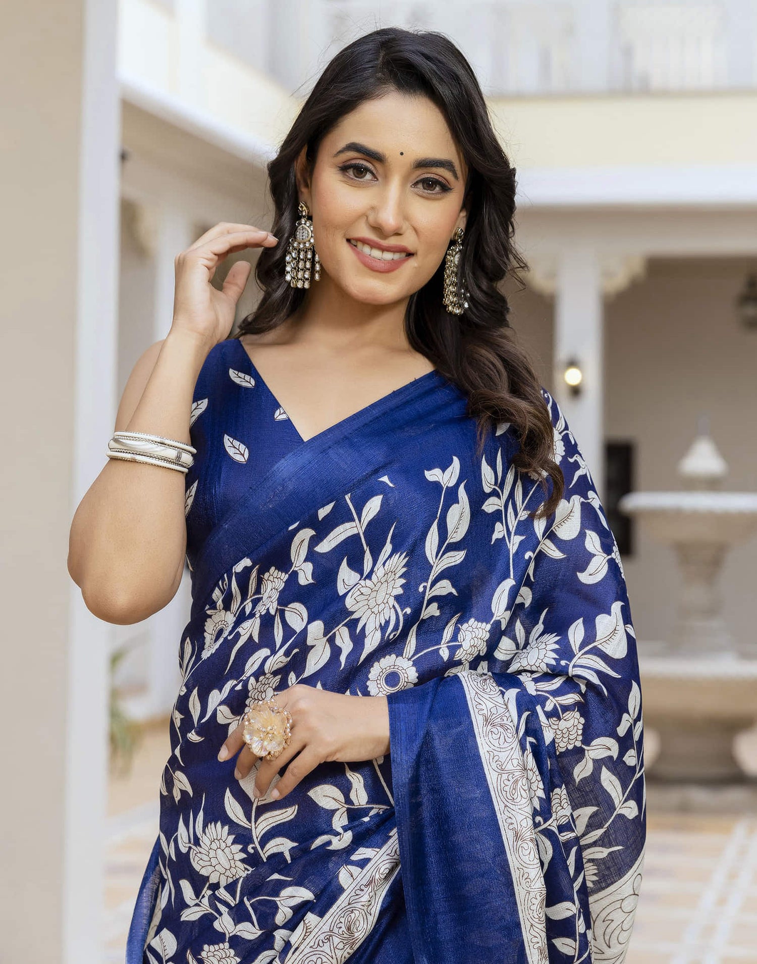 Navy Blue Cotton Blend Floral printed Saree