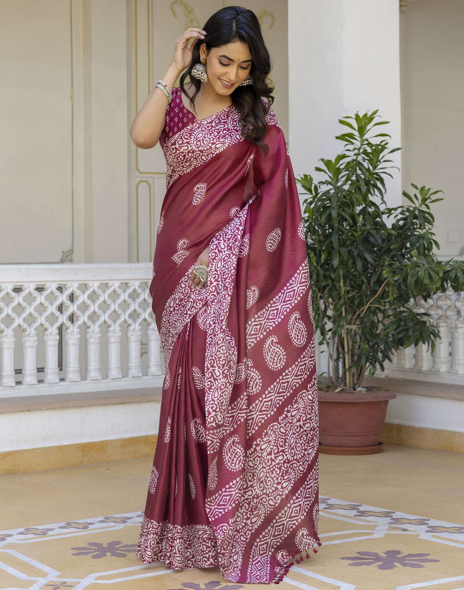 Maroon Cotton Blend Printed Saree