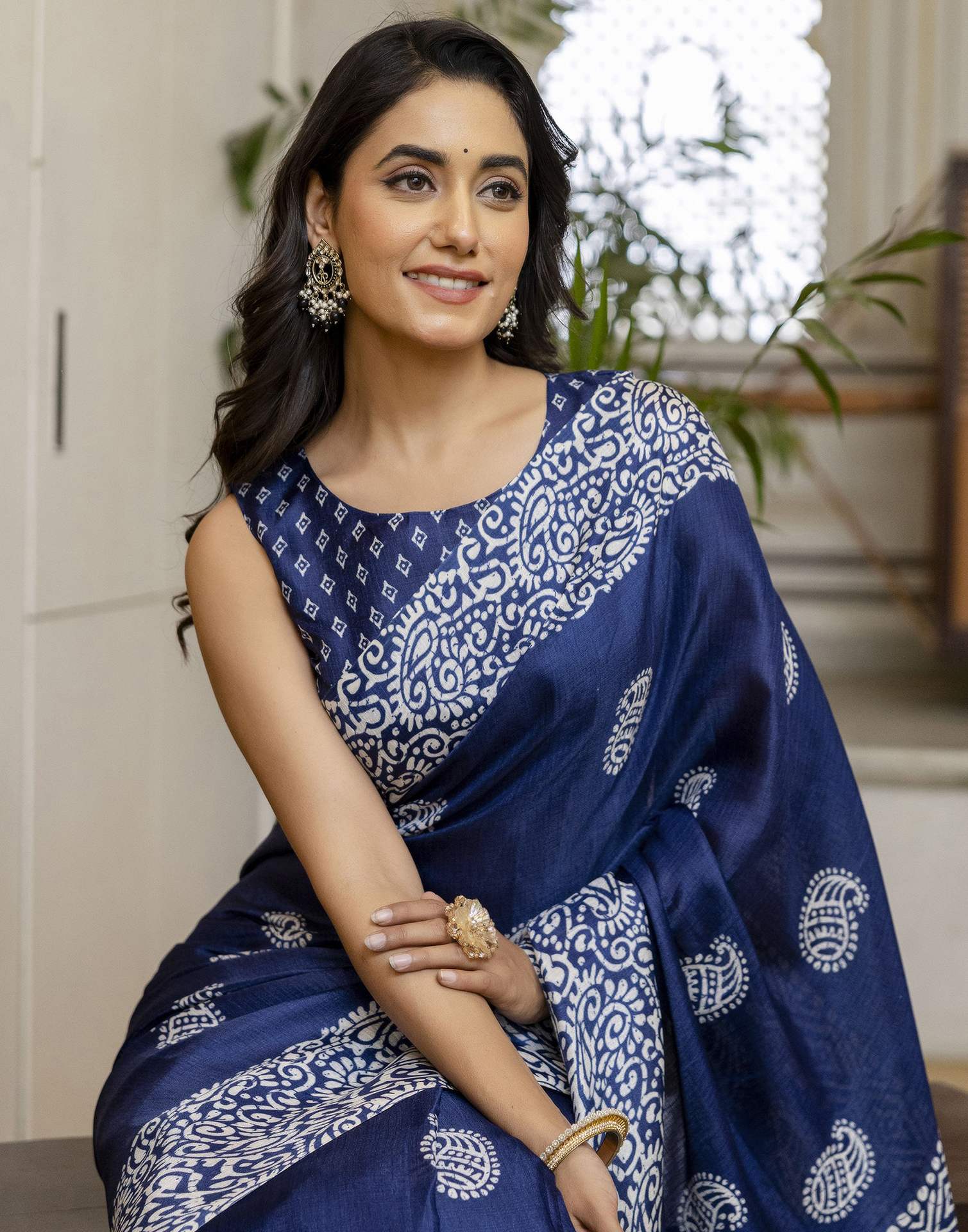 Dark Blue Cotton Blend Printed Saree
