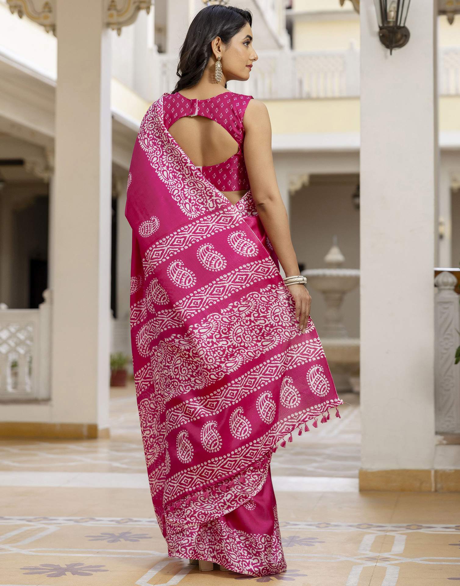 Rani Pink Cotton Blend Printed Saree