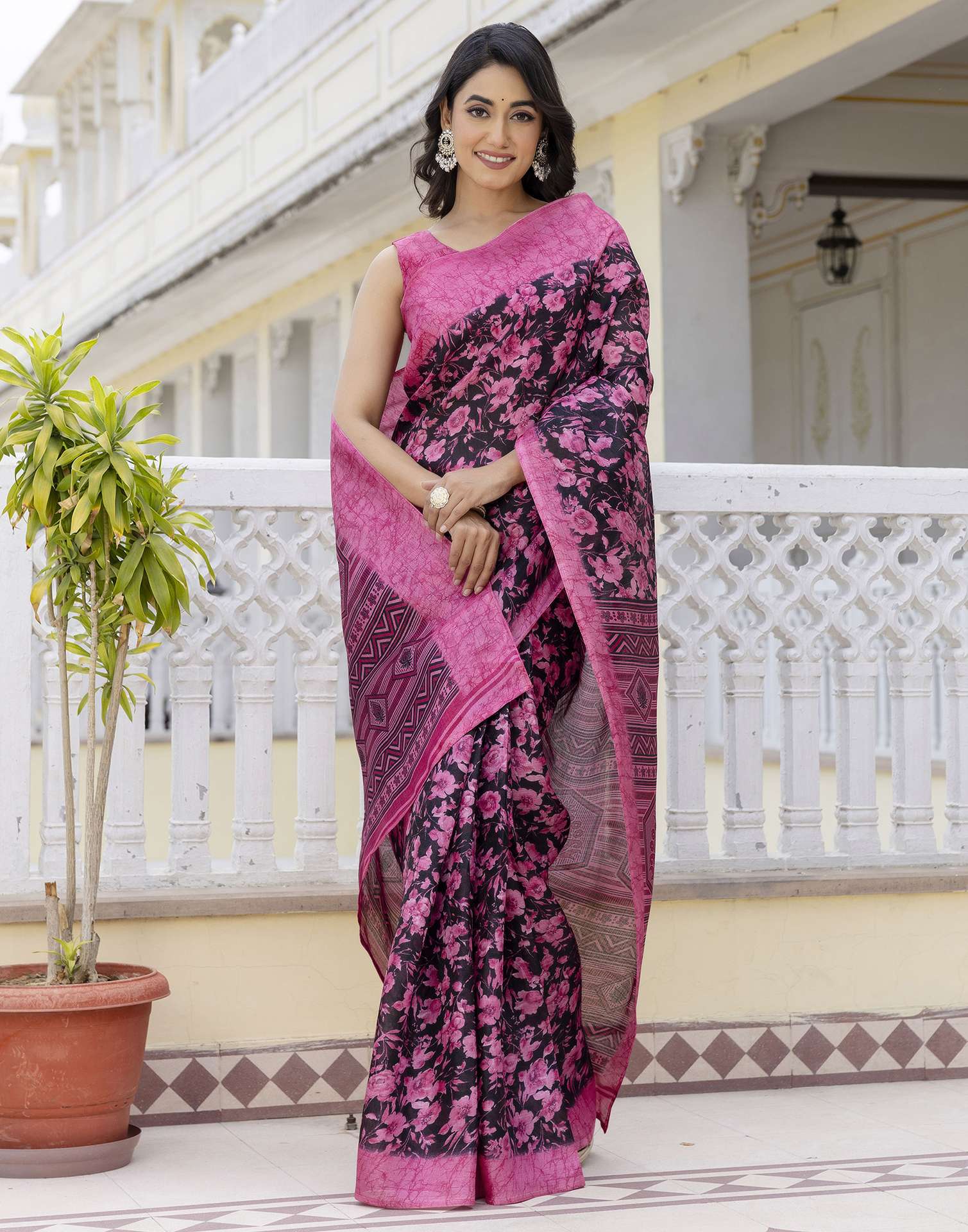Pink Cotton Blend Floral Printed Saree