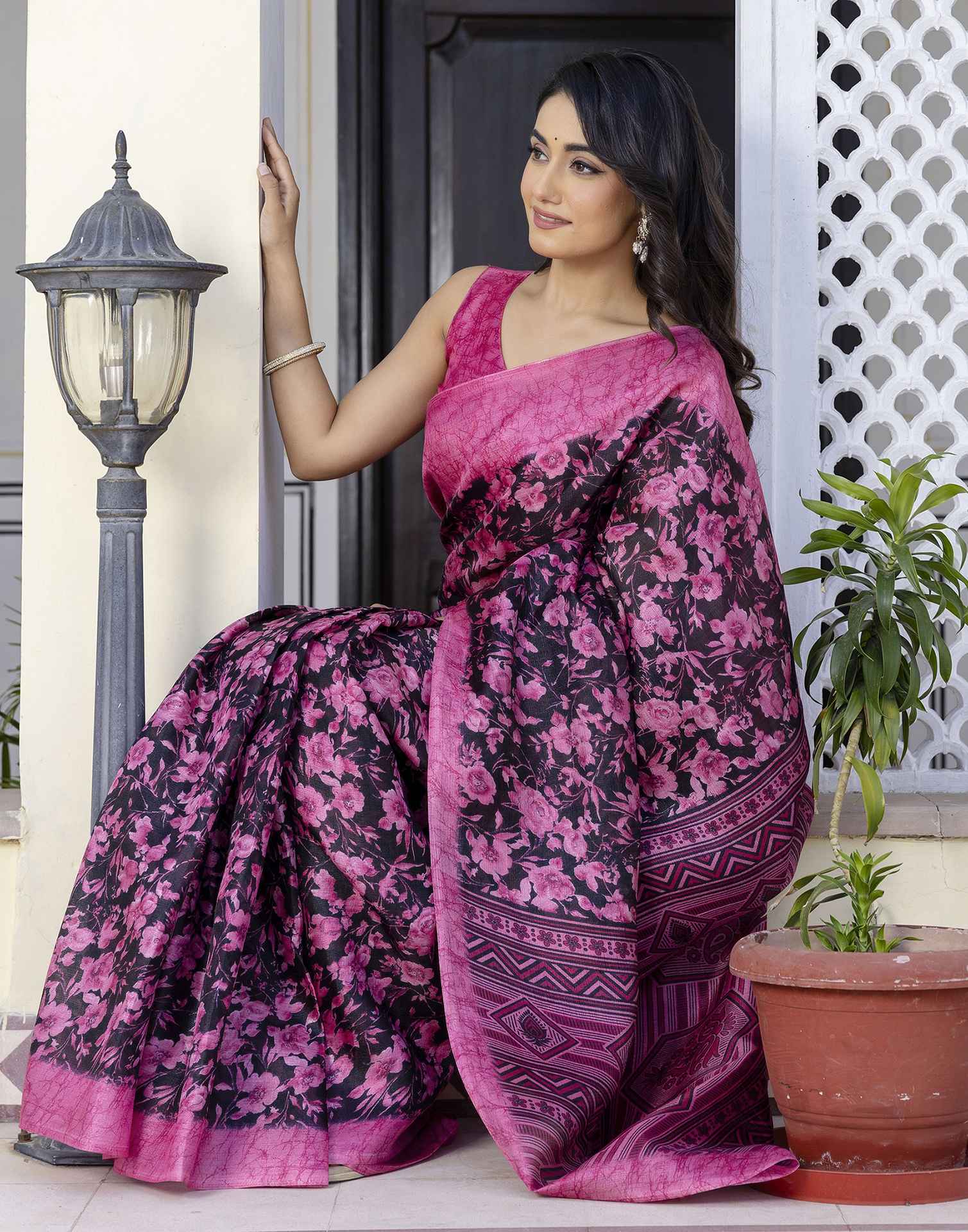 Pink Cotton Blend Floral Printed Saree