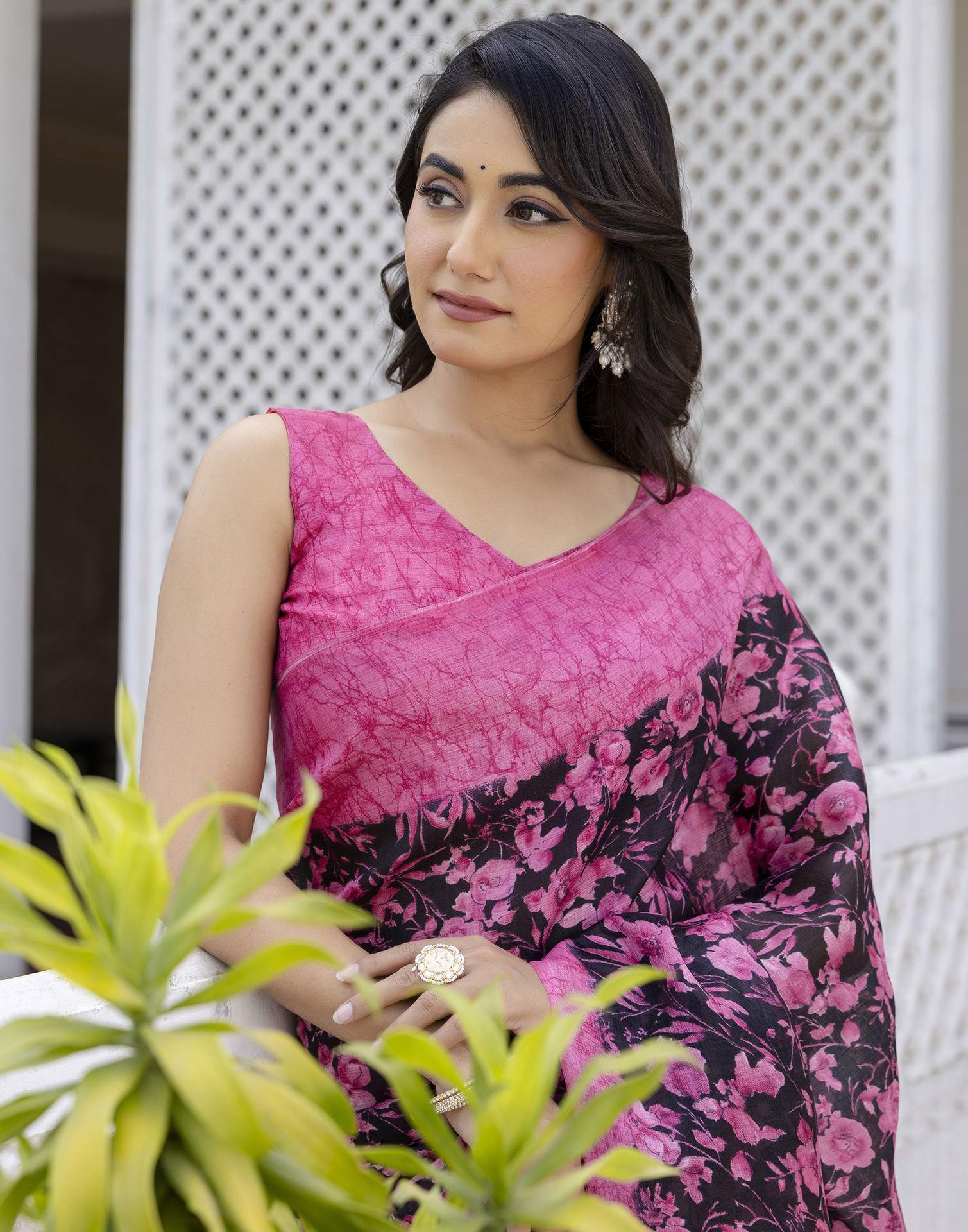 Pink Cotton Blend Floral Printed Saree