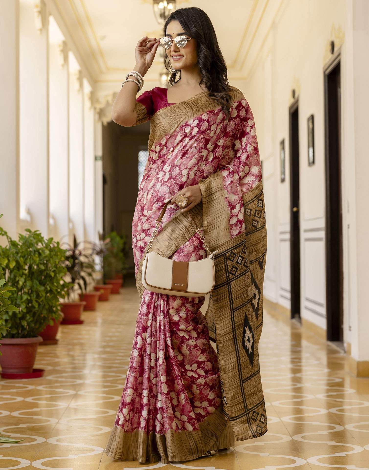 Pink Cotton Blend Printed Saree
