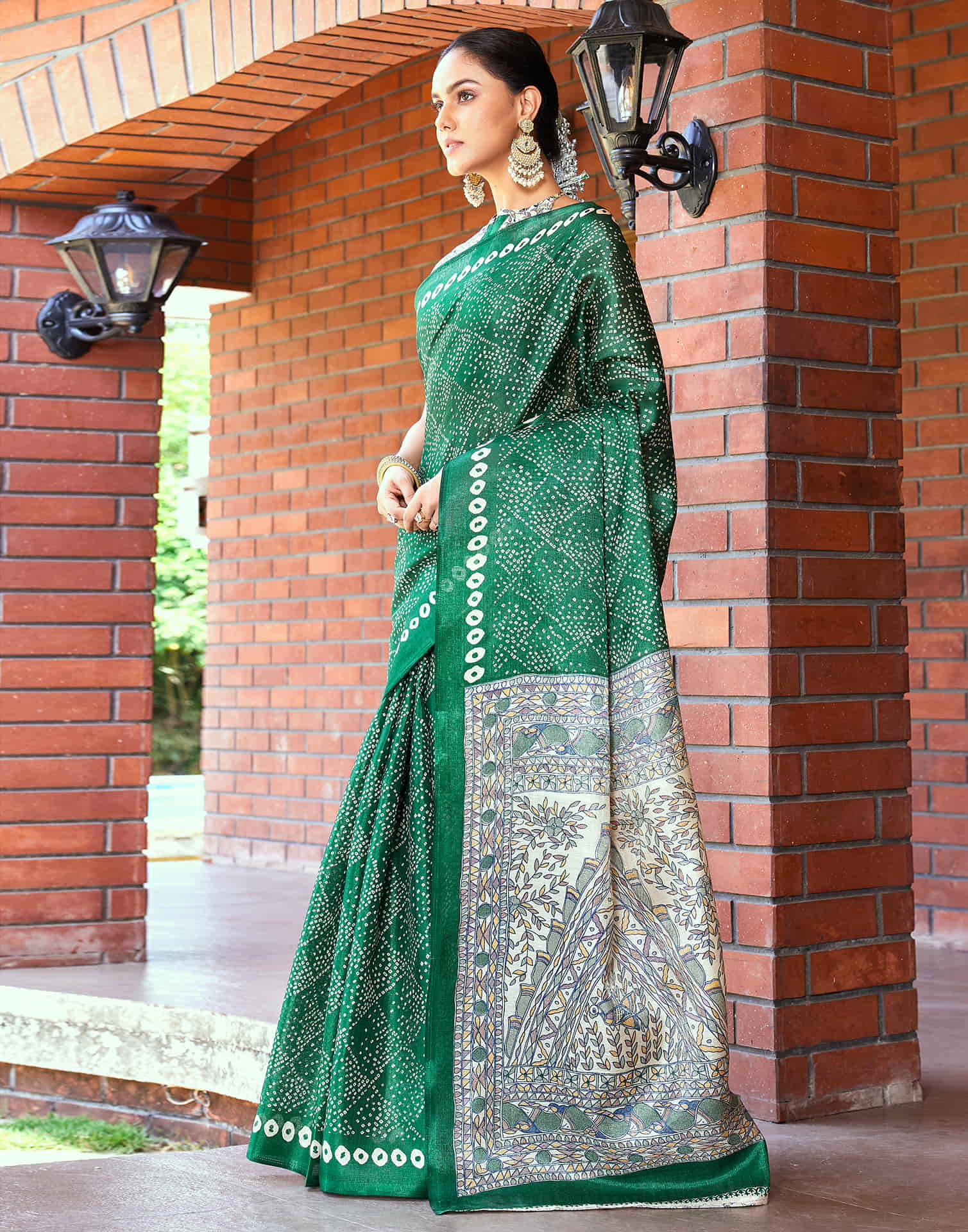 Dark Green Cotton Blend Bandhani Printed Saree
