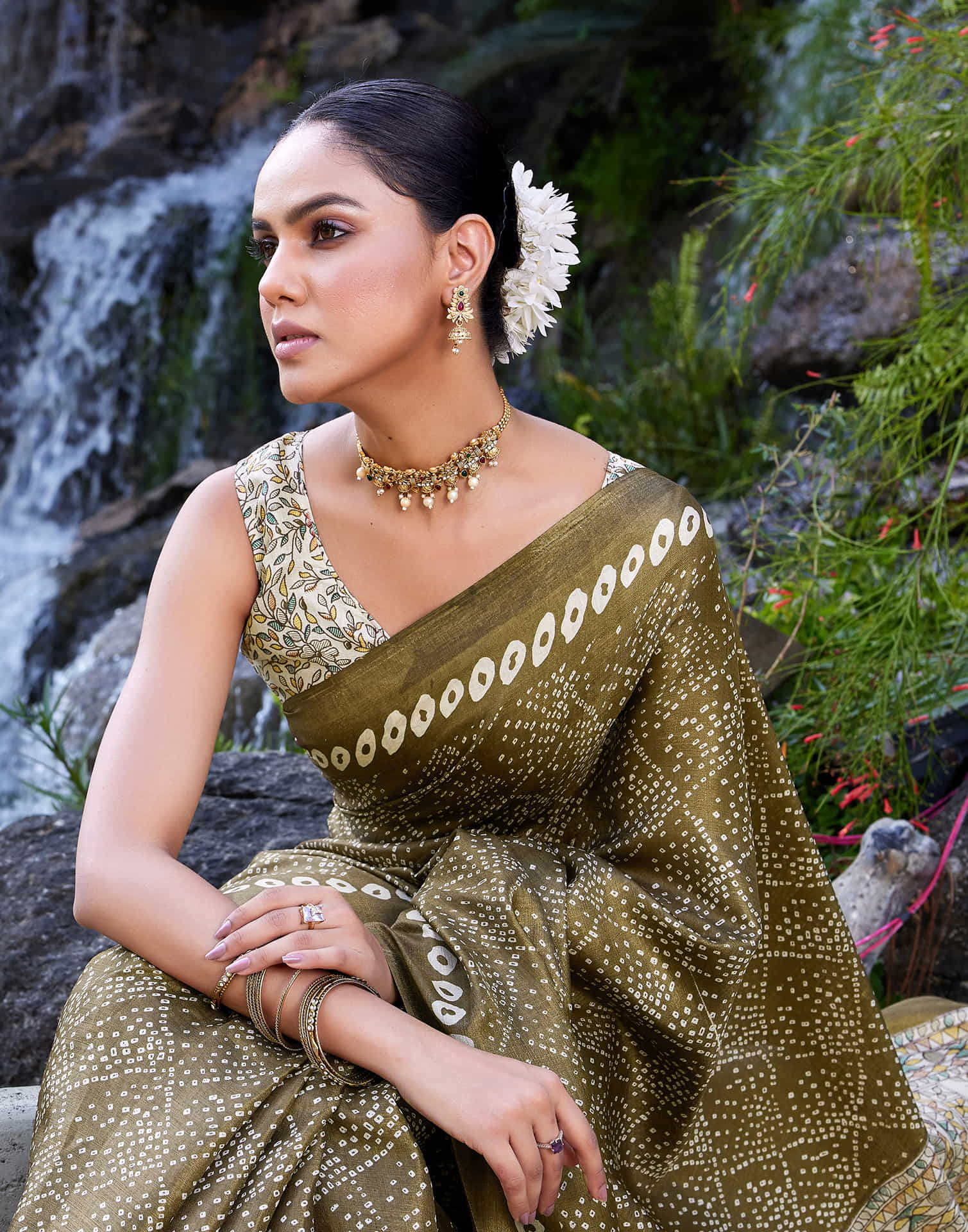 khaki Cotton Blend Bandhani Printed Saree