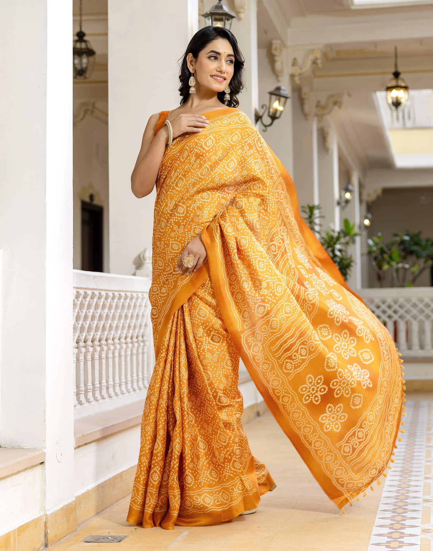 Turmeric Yellow Cotton Blend Bandhani Printed Saree