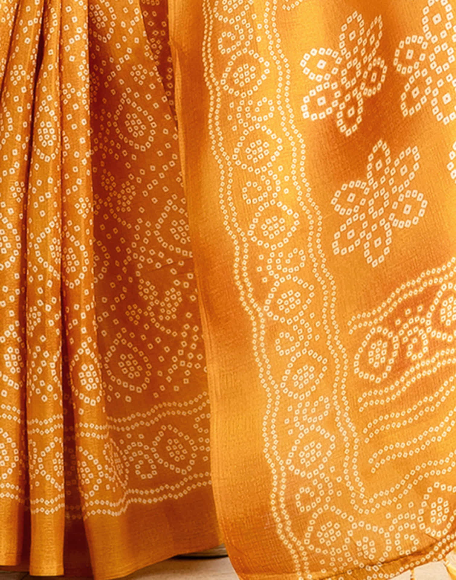 Turmeric Yellow Cotton Blend Bandhani Printed Saree