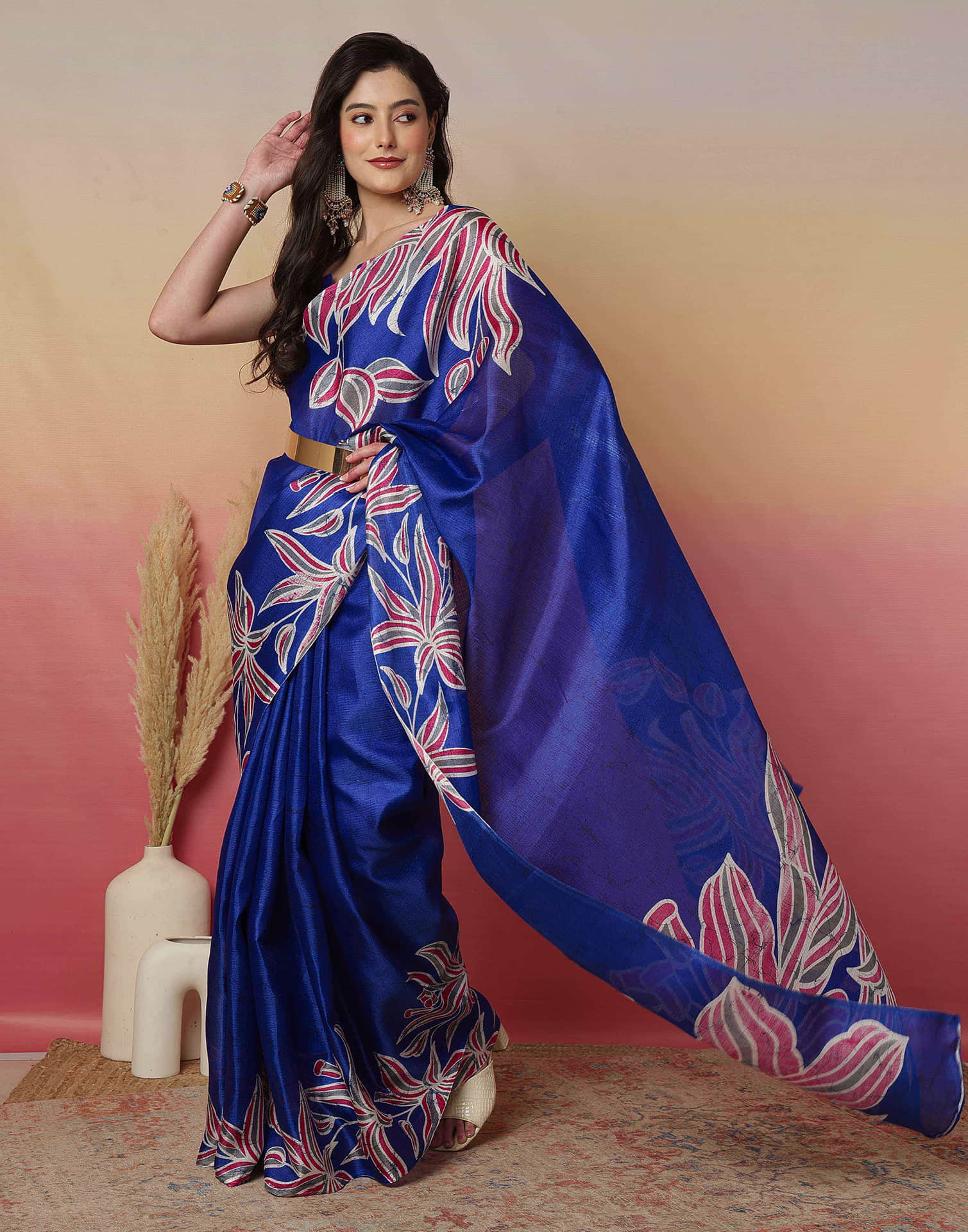 Blue Cotton Blend Printed Saree
