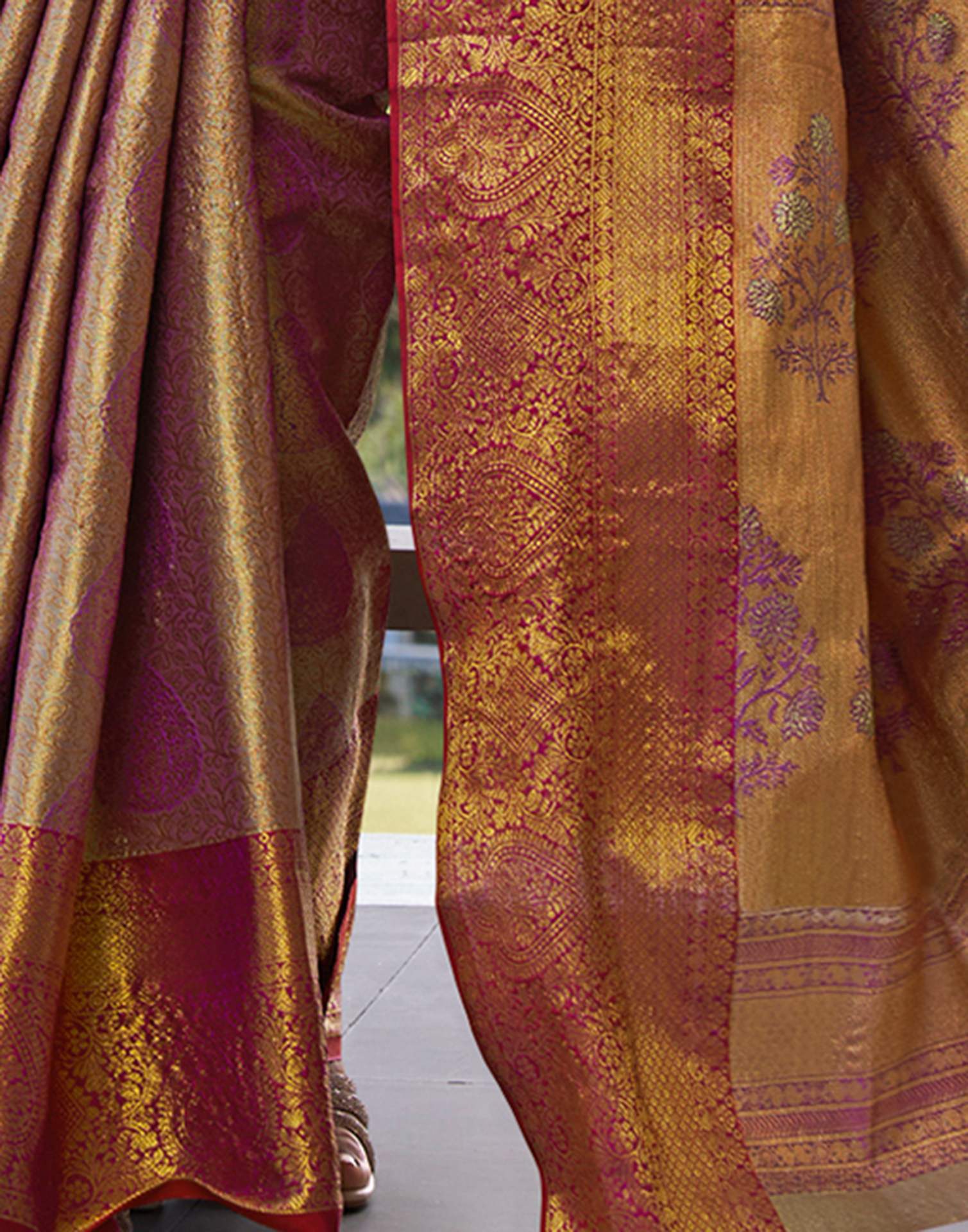 Purple Silk Woven Kanjivaram Saree