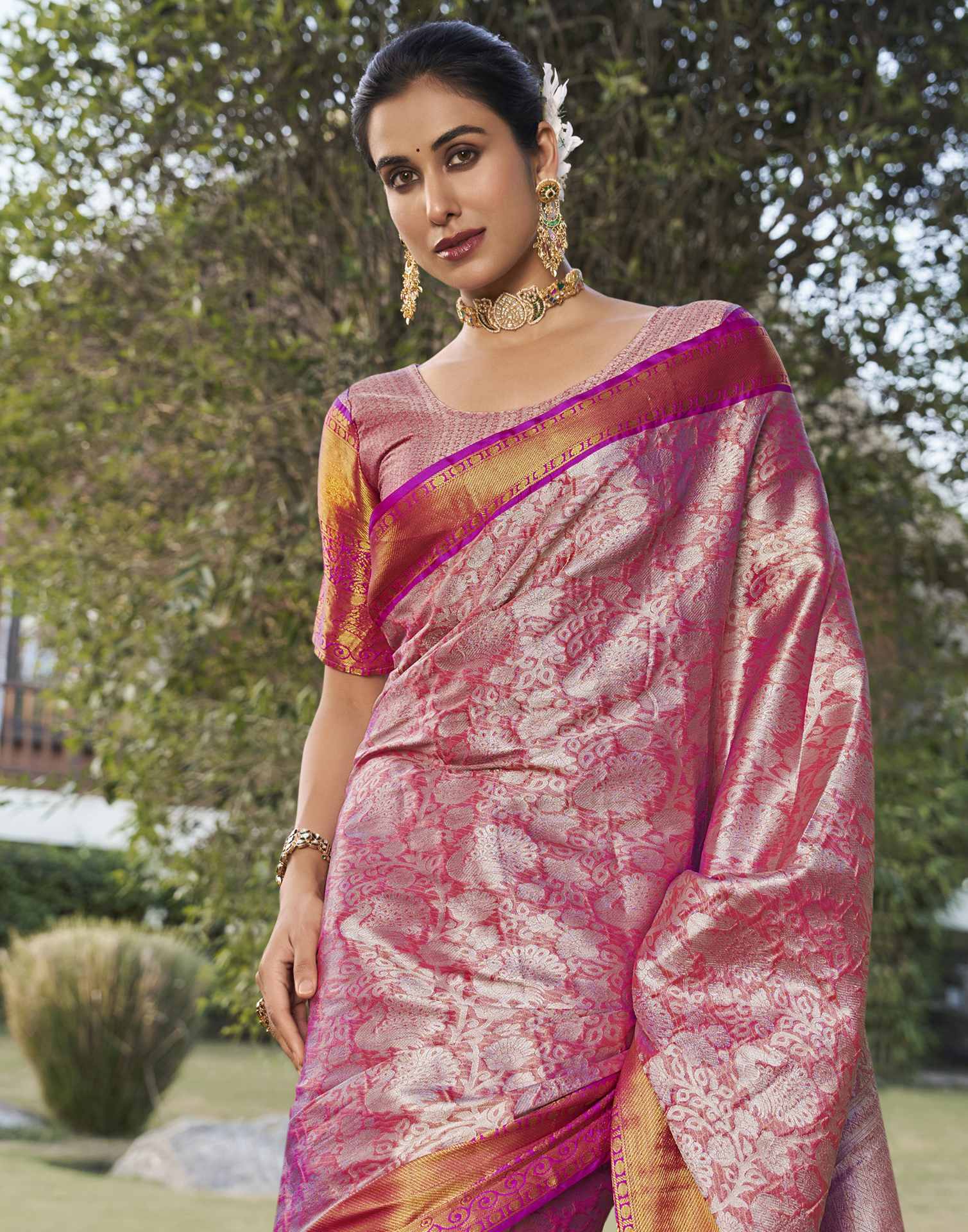 Pink Silk Woven Kanjivaram Saree