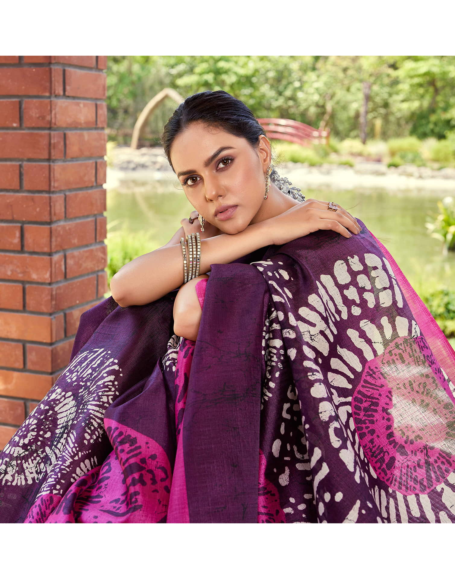Dark Purple Cotton Blend Printed Saree