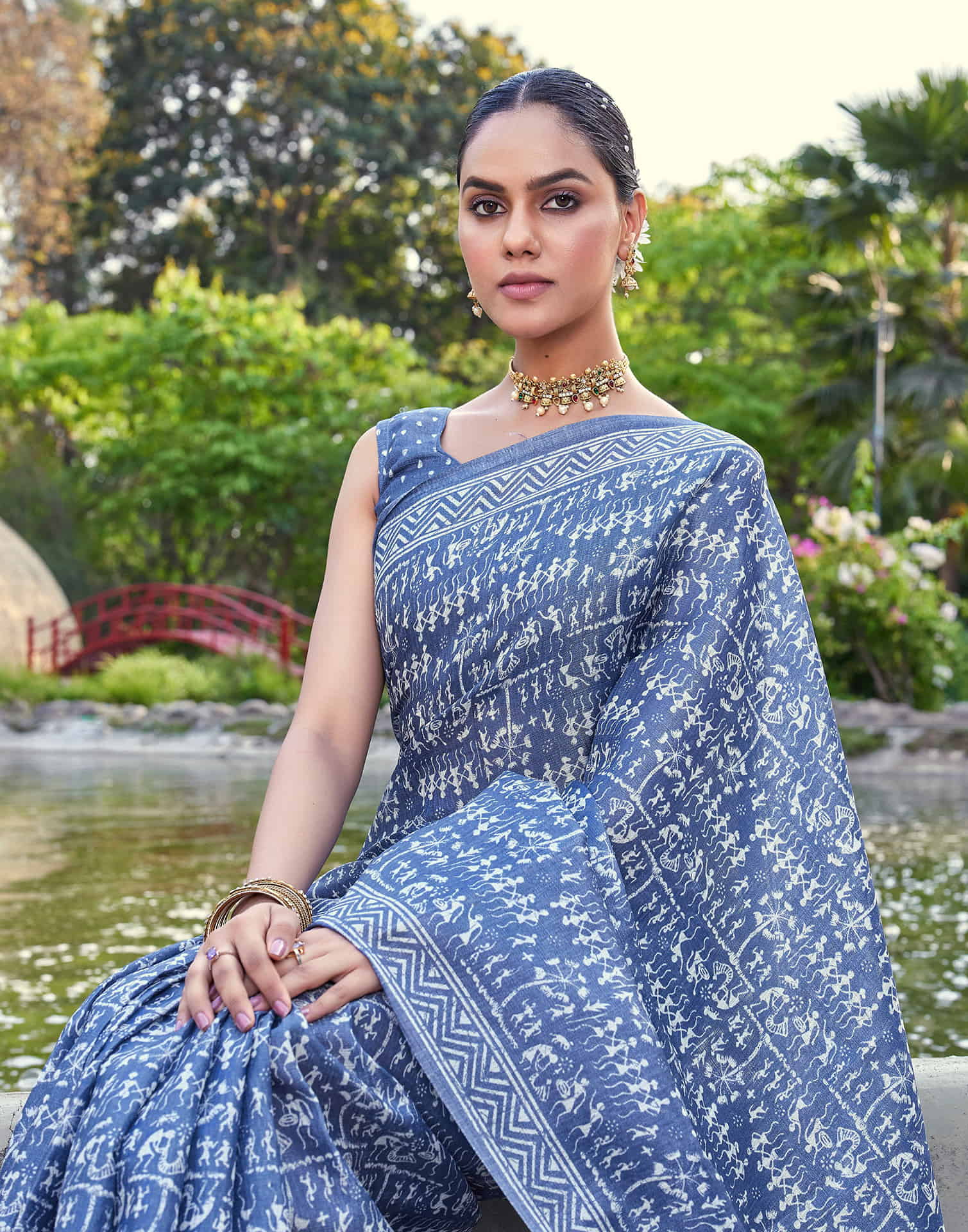 Dusty Blue Cotton Blend Warli Printed Saree