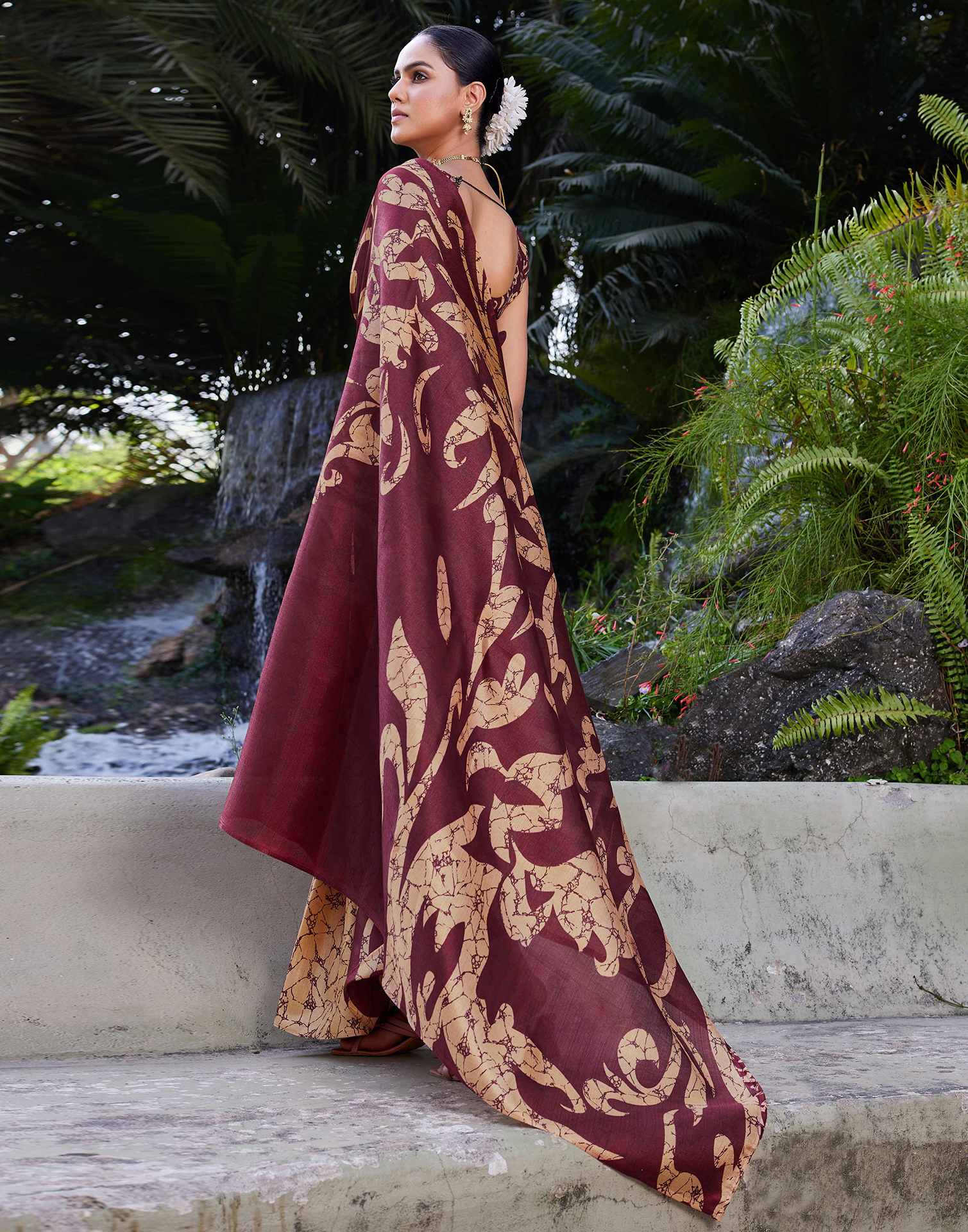 Maroon Cotton Printed Saree