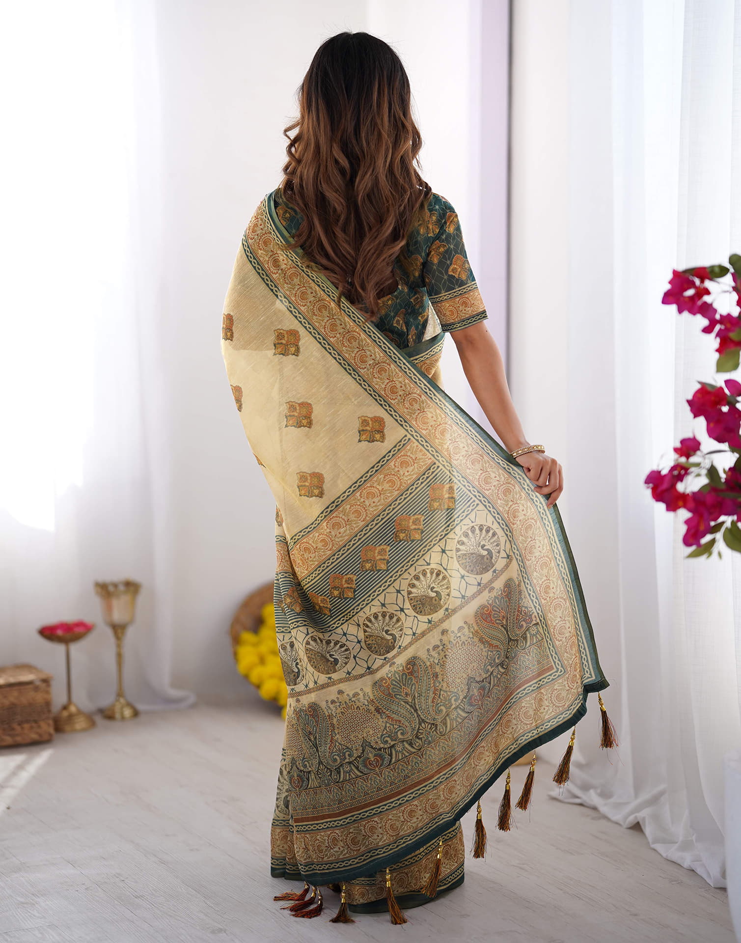 Light Beige Linen Printed Saree