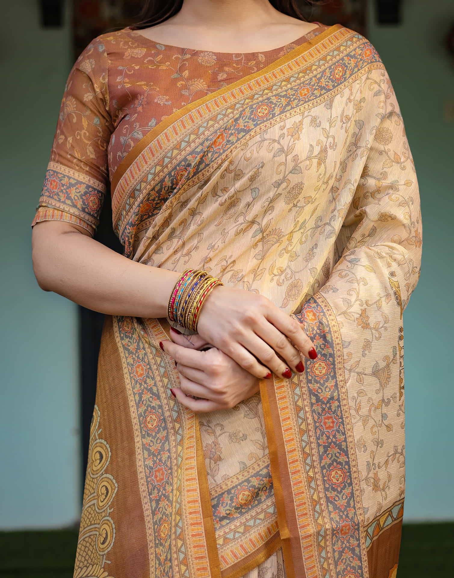 Light Beige Linen Floral Printed Saree