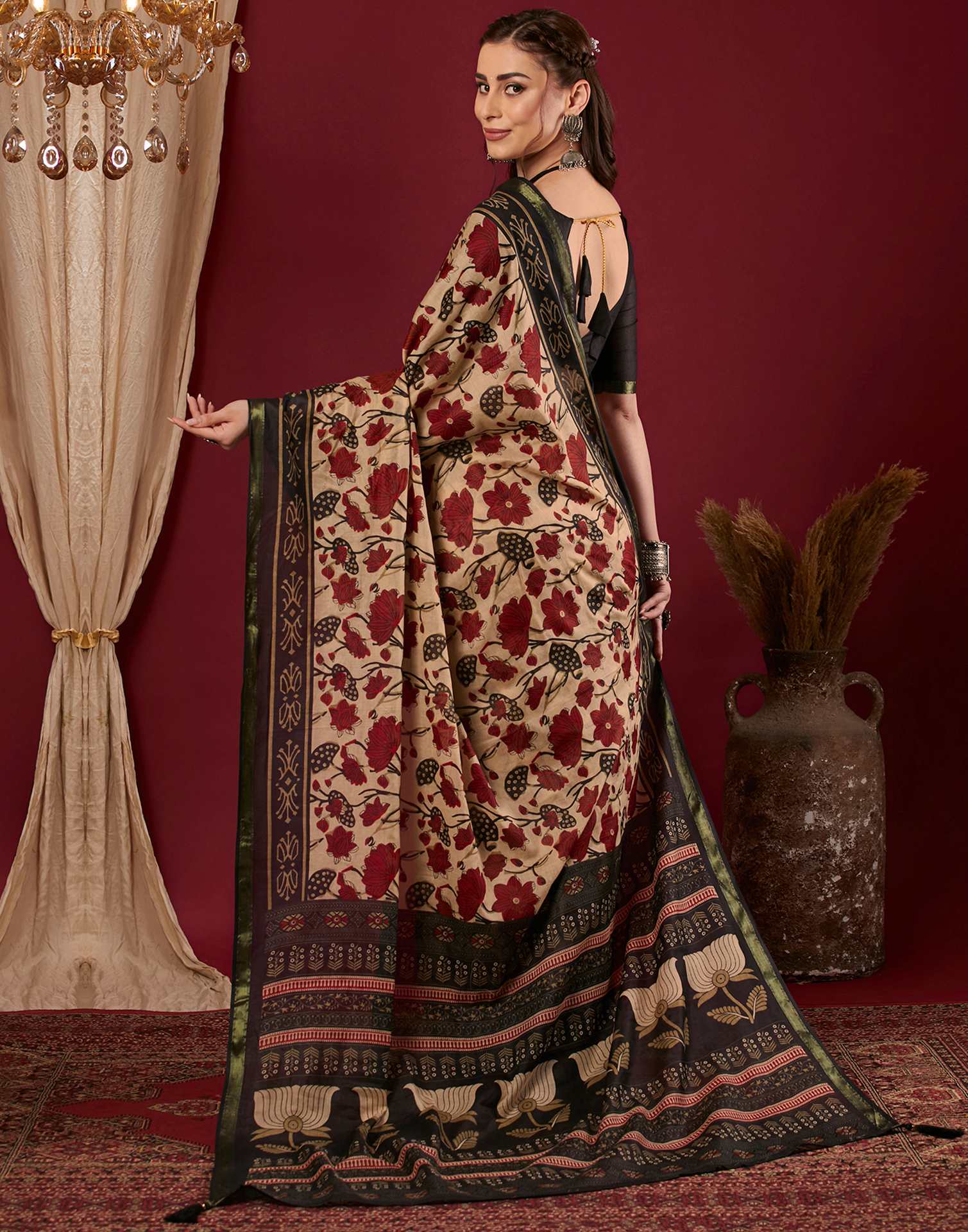 Black Pure Cotton Floral Printed Saree