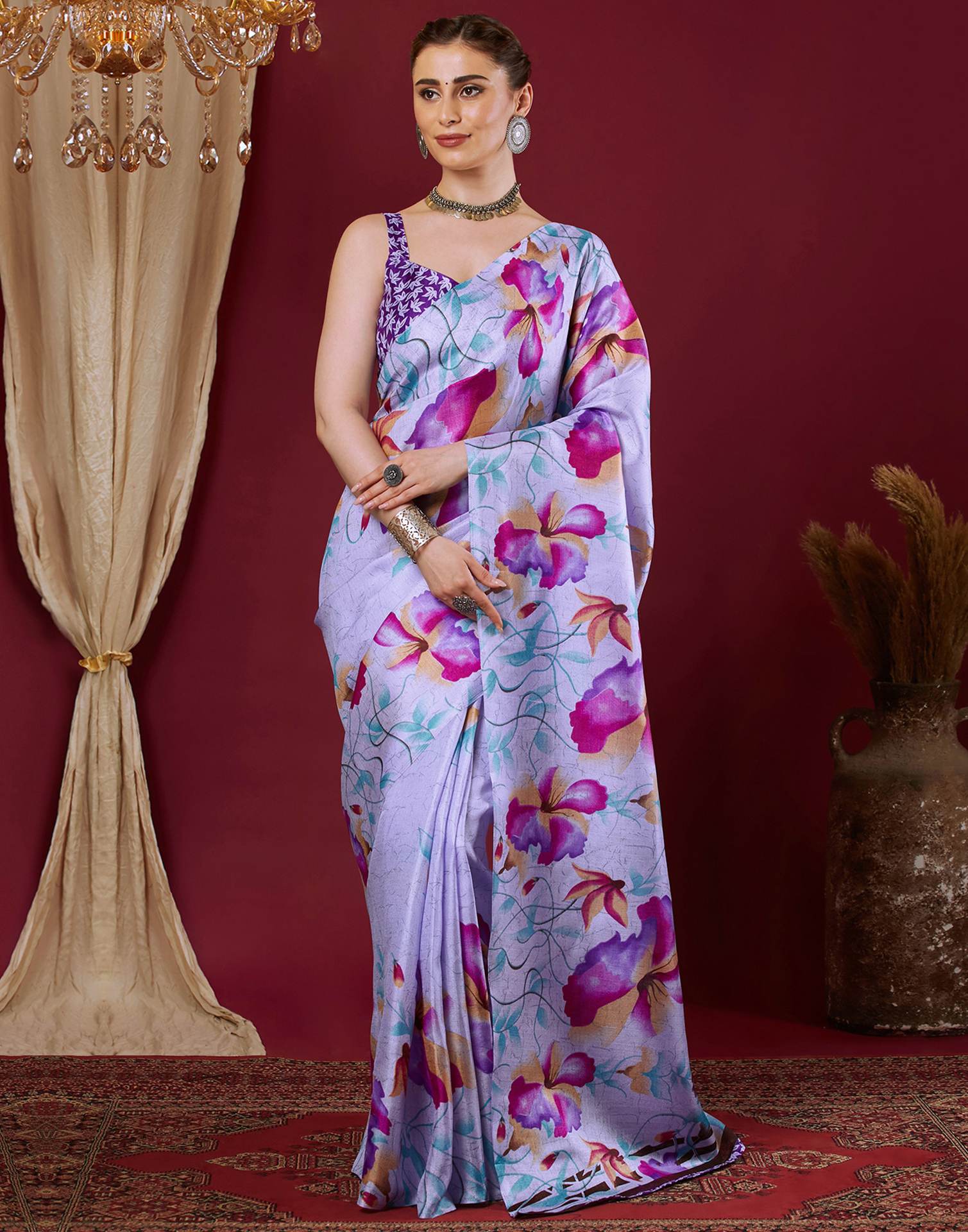 Light Lavender Cotton Blend Floral Printed Saree