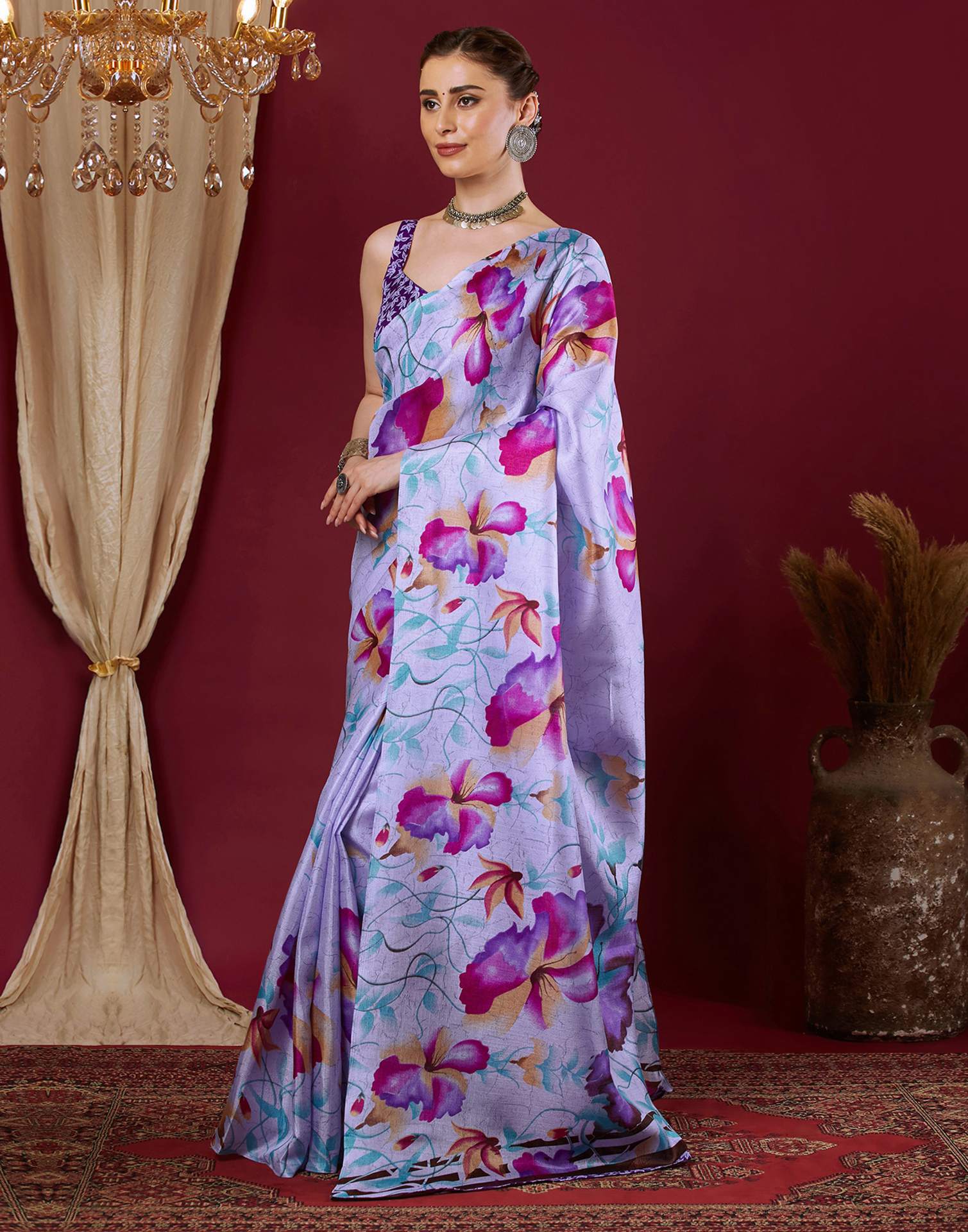 Light Lavender Cotton Blend Floral Printed Saree