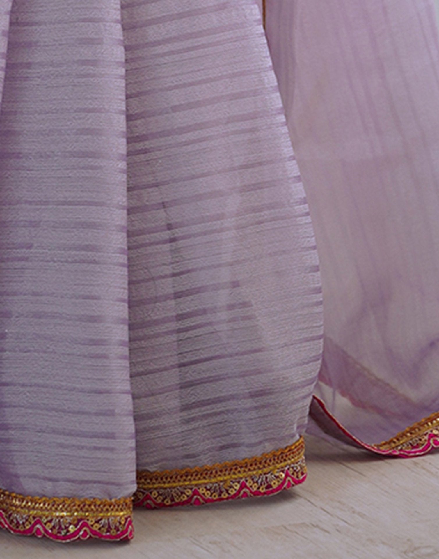 Light Purple Shimmer Woven Plain Saree