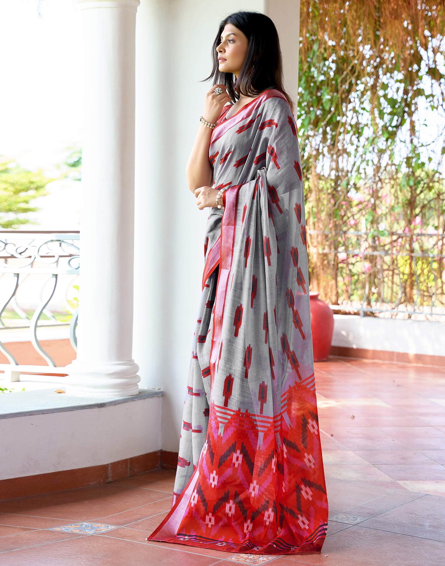 Grey Linen Ikkat Printed Saree