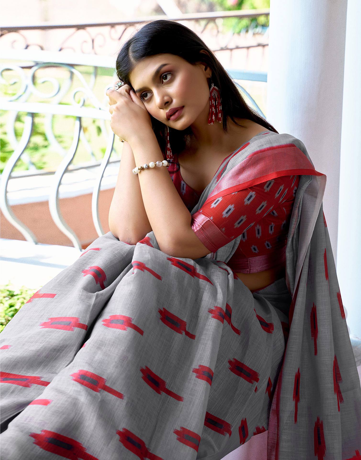 Grey Linen Ikkat Printed Saree