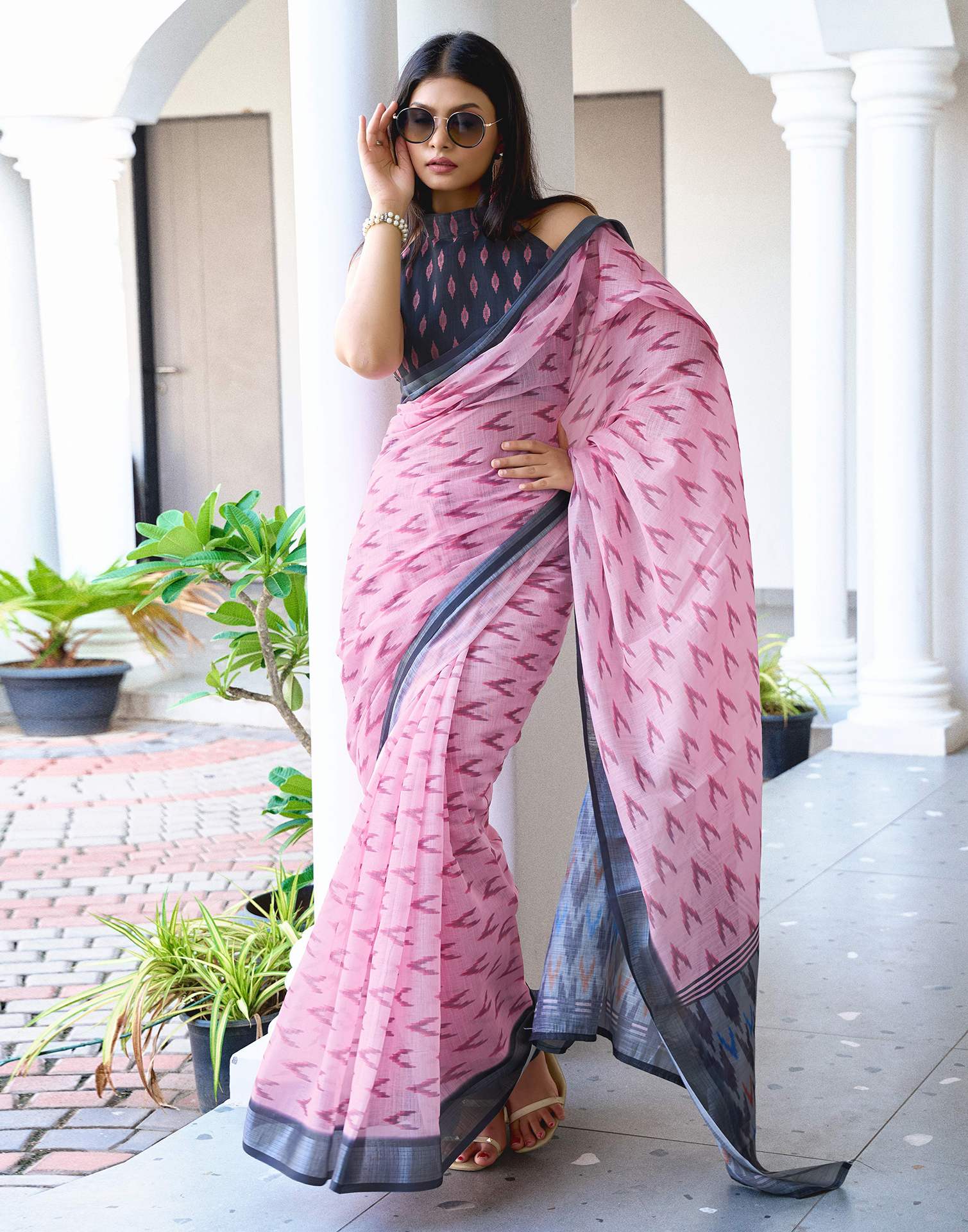 Light Pink Linen Ikkat Printed Saree