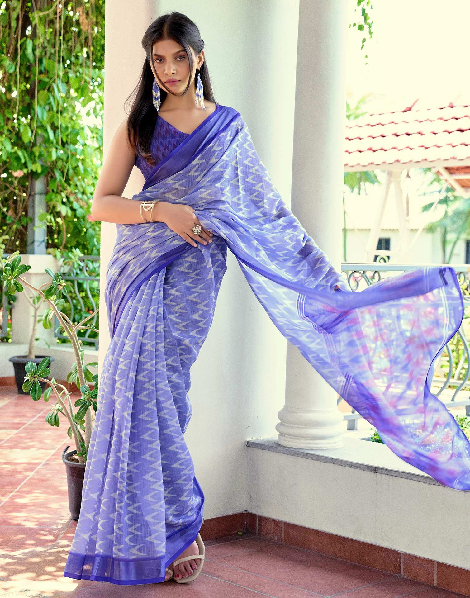 Blue Linen Ikkat Printed Saree