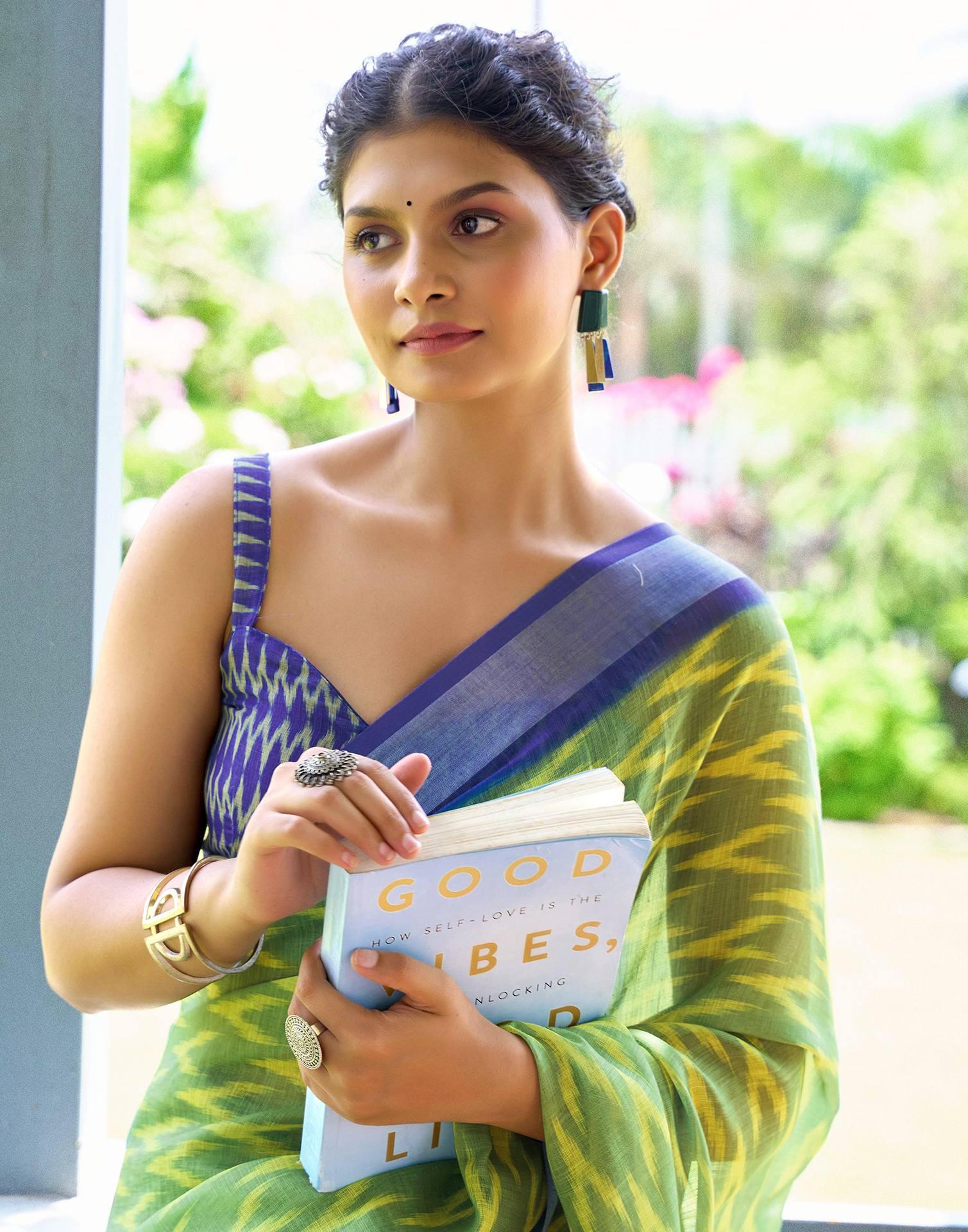 Olive Green Linen Ikkat Printed Saree