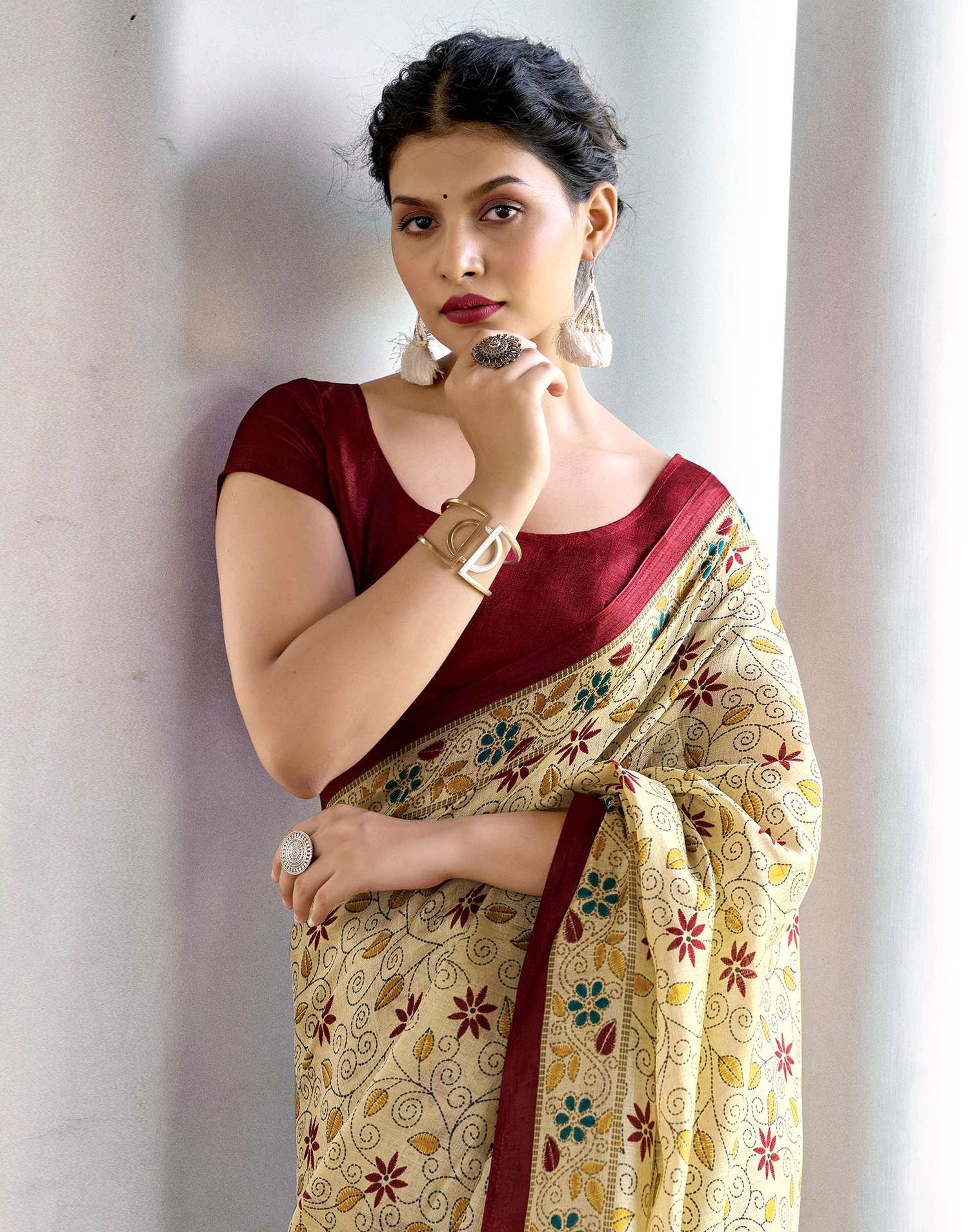 Beige Cotton Blend Printed Saree