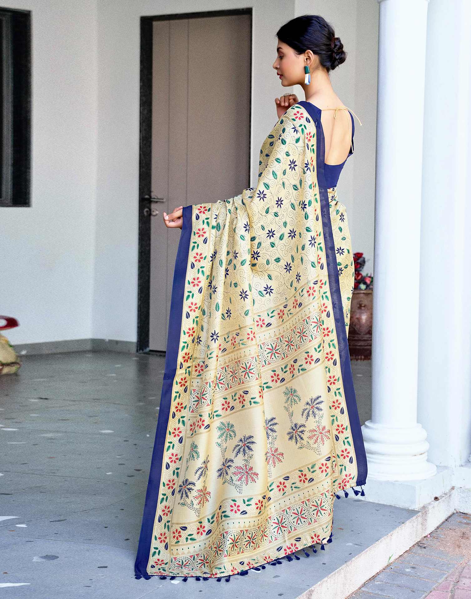 Beige Cotton Blend Printed Saree