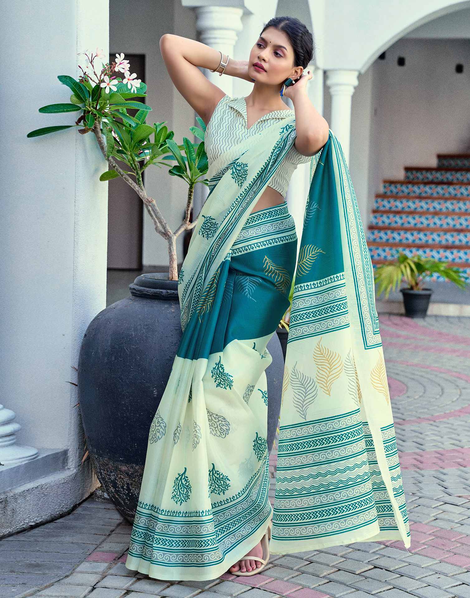 Off White Cotton Blend Printed Saree