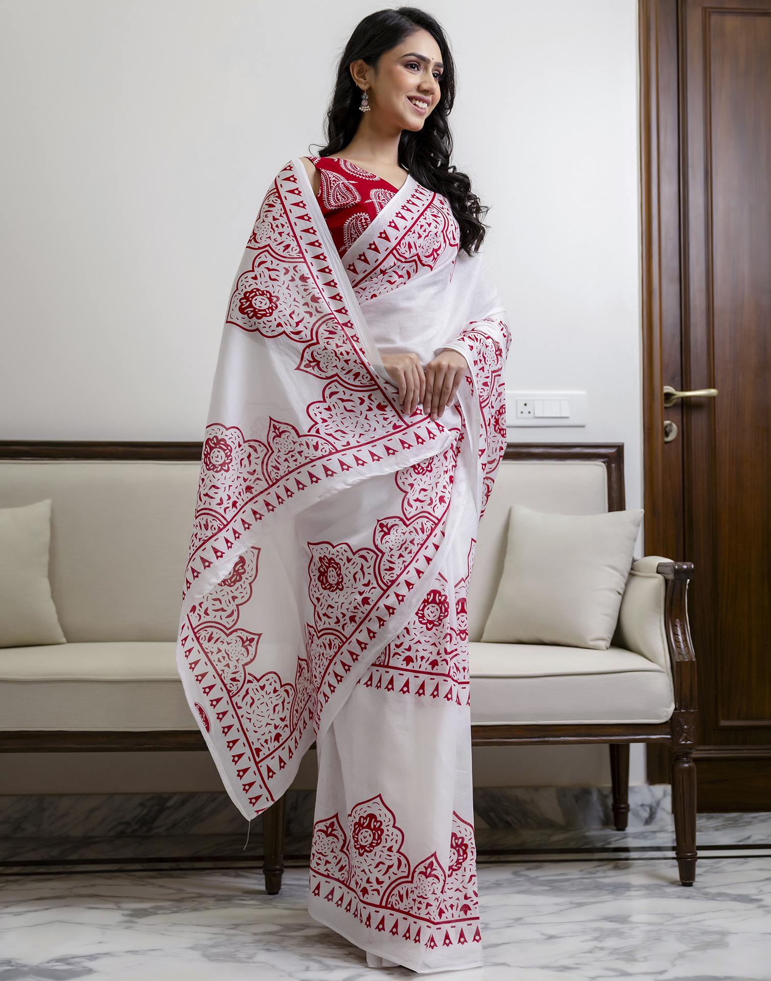 White Cotton Printed Saree